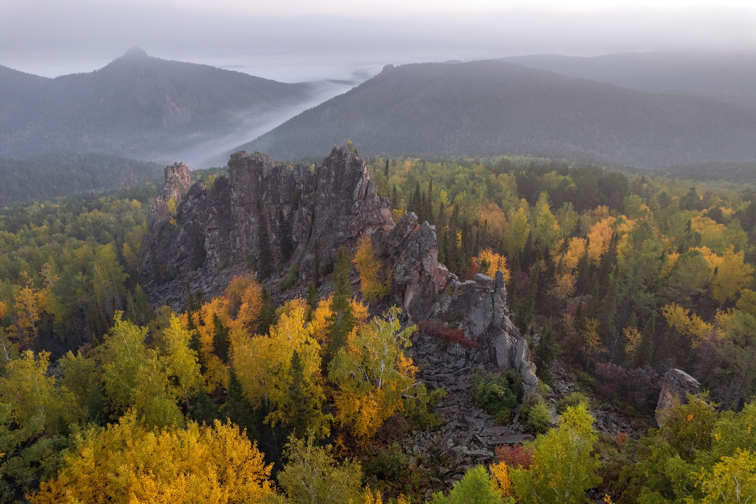 Красноярские Столбы. Фотограф в Красноярске Нерозя Александр. Пейзаж, природа, портрет
