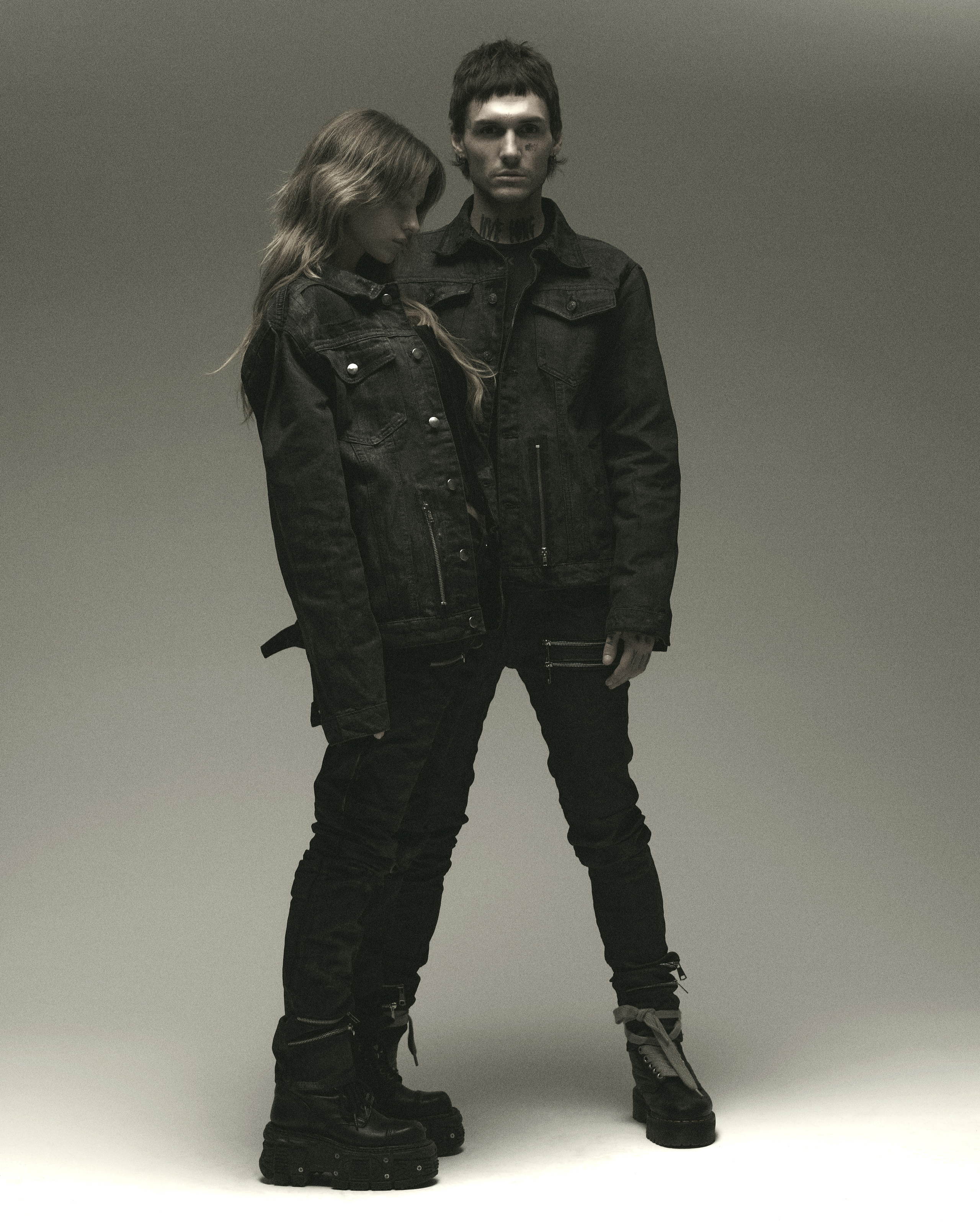 LOVV66 X ARIGINS. DINIS MUSTAFIN | PHOTOGRAPHY