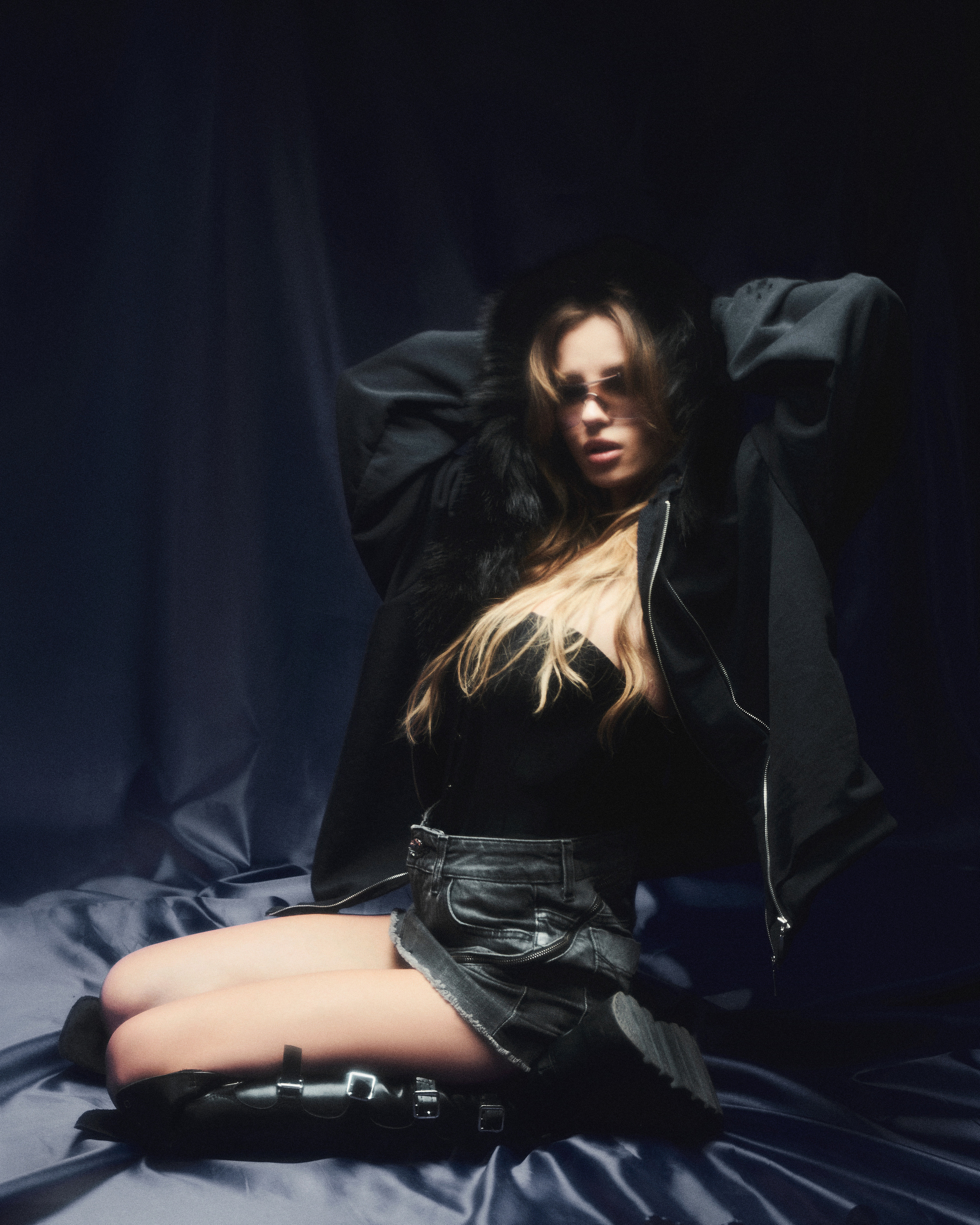 LOVV66 X ARIGINS. DINIS MUSTAFIN | PHOTOGRAPHY