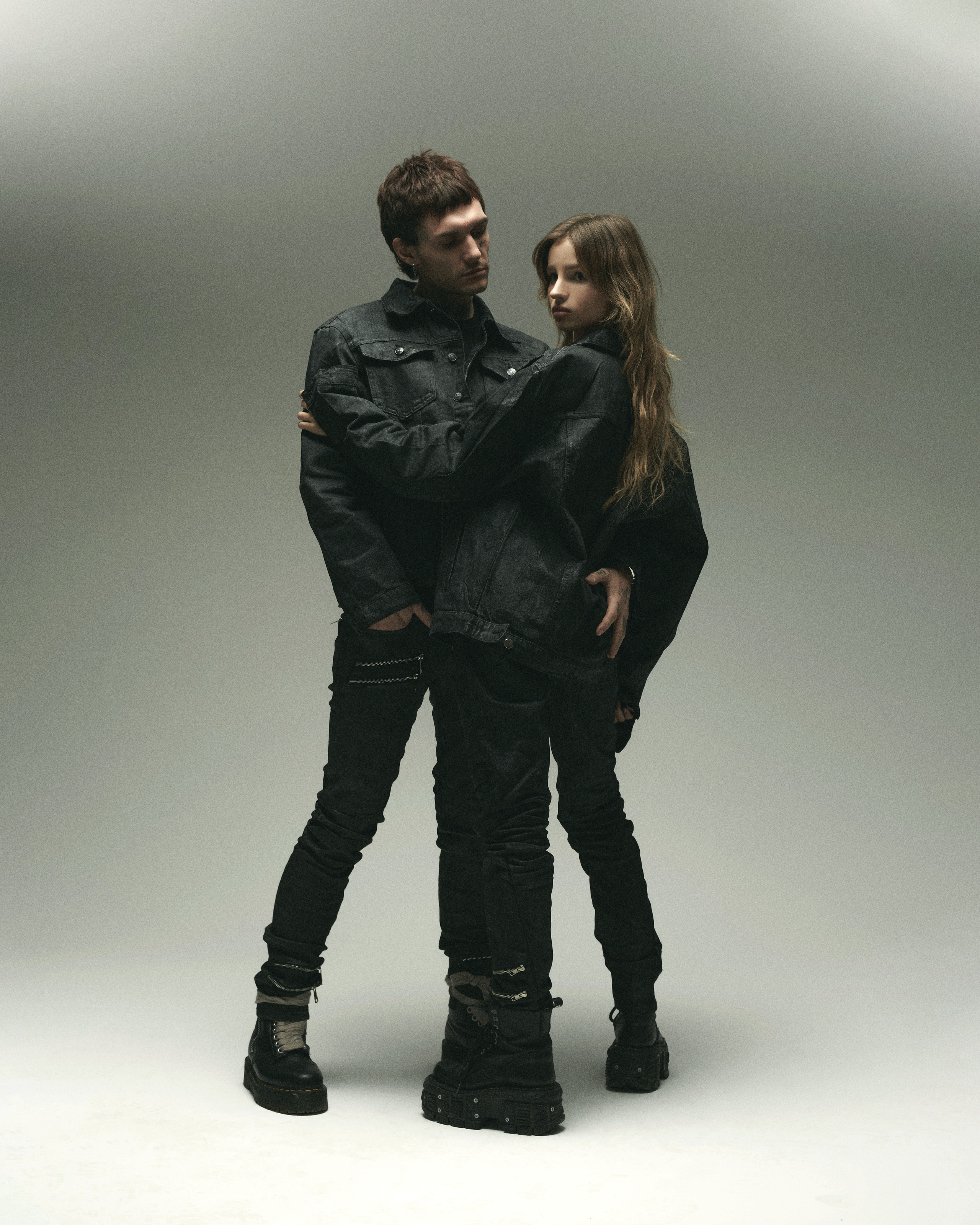 LOVV66 X ARIGINS. DINIS MUSTAFIN | PHOTOGRAPHY