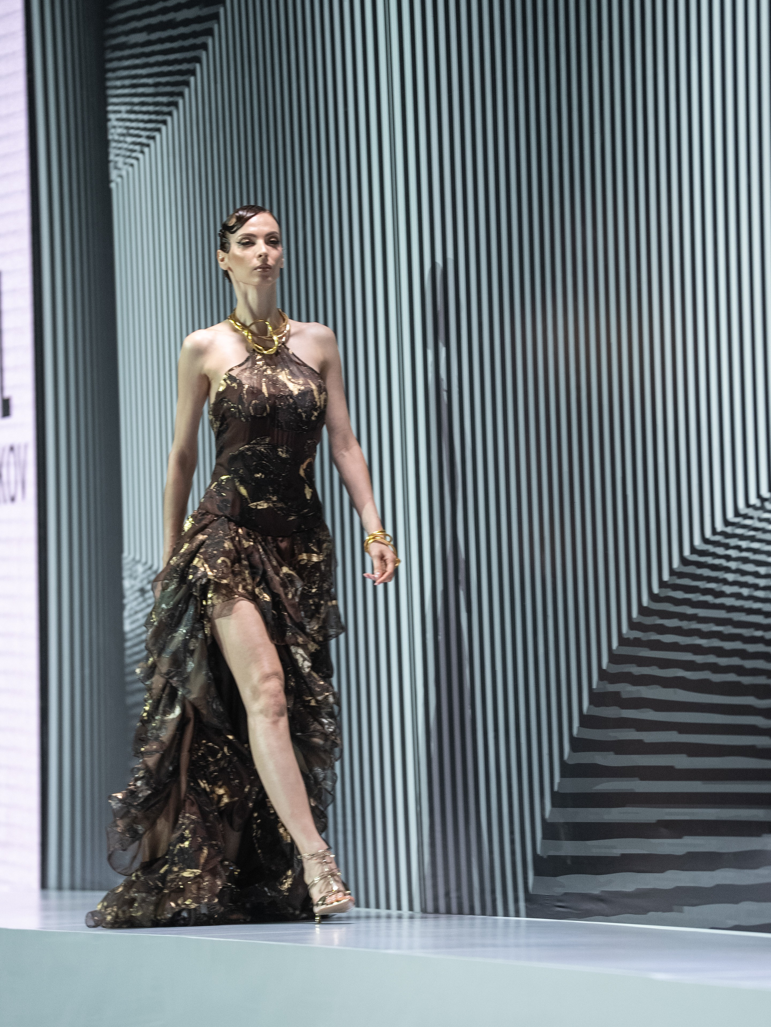 NAIYL BAIKUCHUKOV. Сайт Алматинского НЮ АРТ, будуар и фэшн фотографа Дениса Карпенко