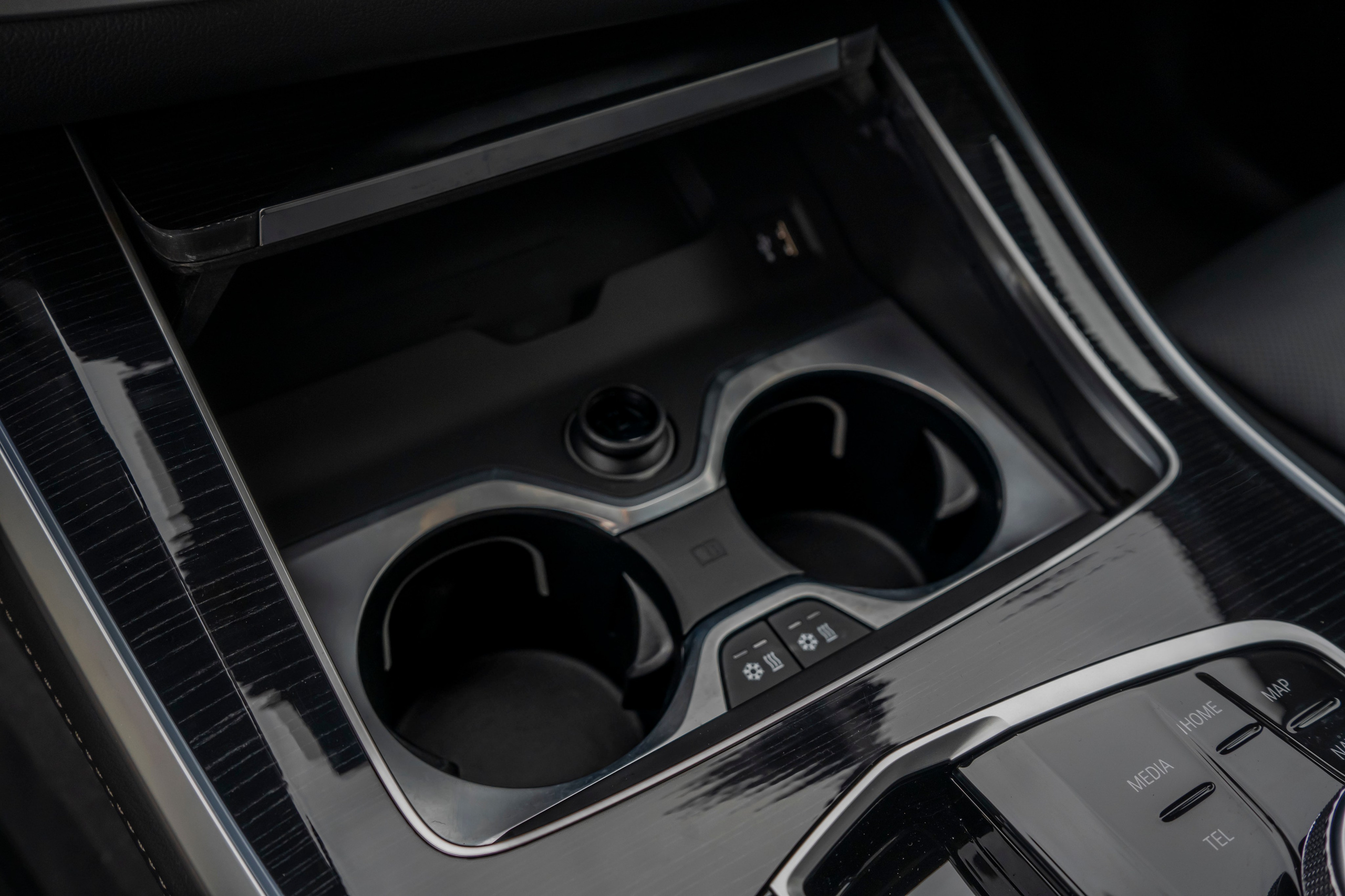 BMW X5. Автомобильный фотограф Ногинск Денис Городок
