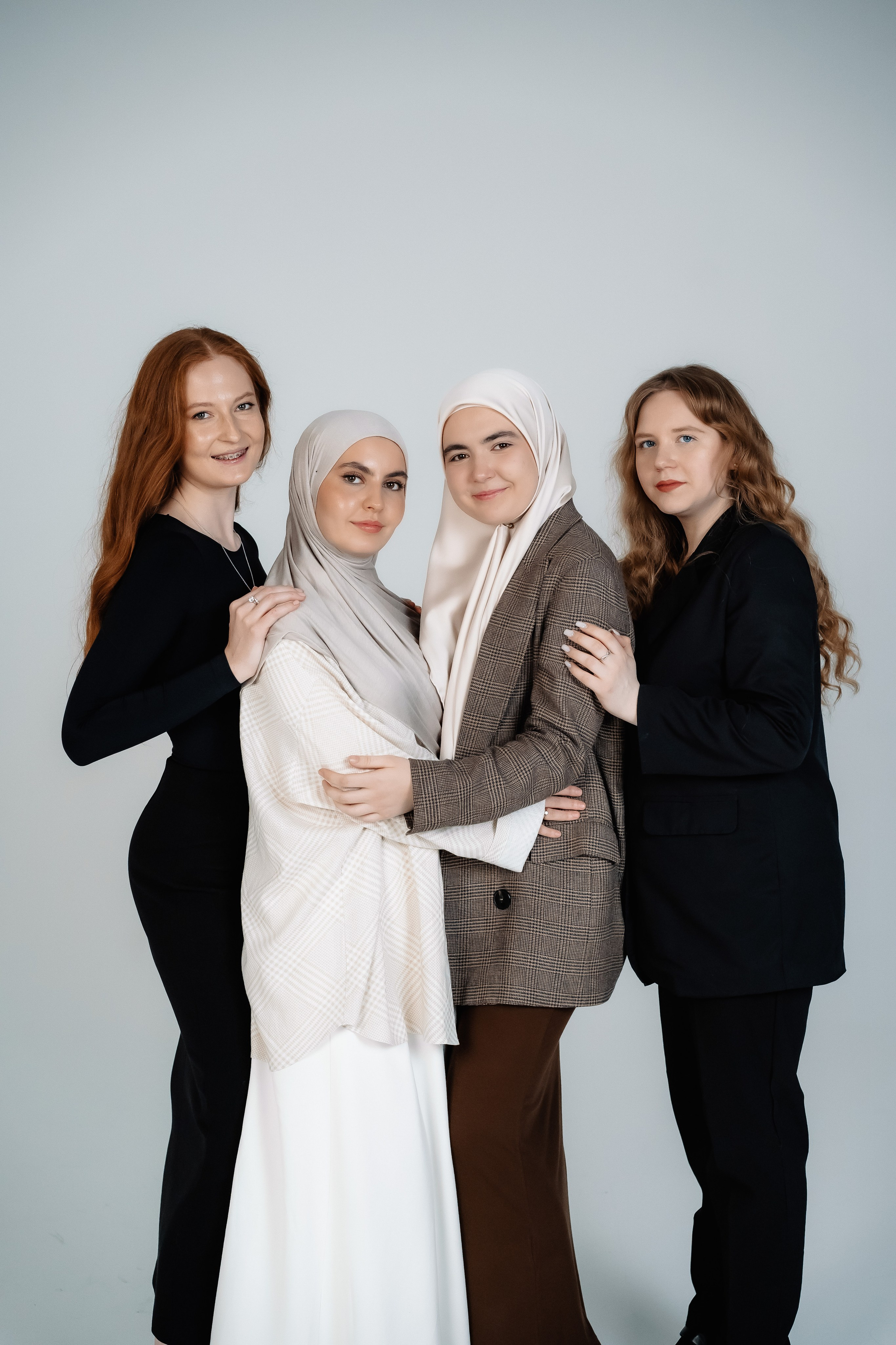 Выпускные альбомы. Свадебный и семейный фотограф в Ростове-на-Дону и Керчи Алина Захарцова