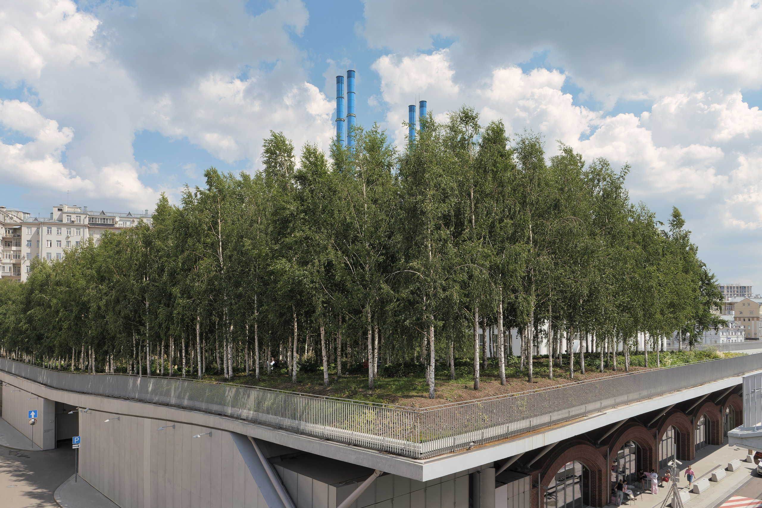 Картинки с острова между Берсеневской и Якиманской набережными Москвы-реки. Фотограф Никифоров-Гордеев Сергей. Москва и МО