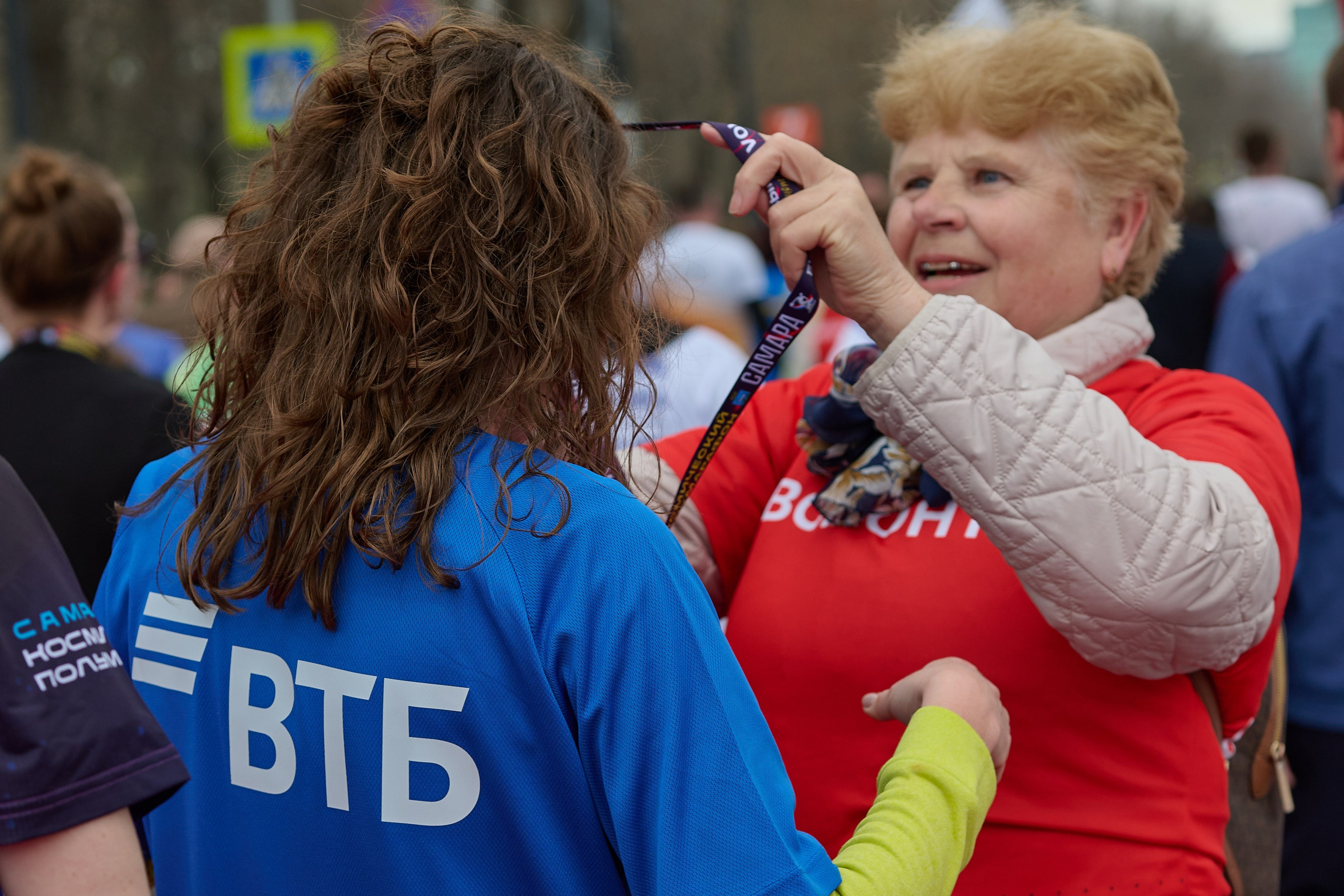 Самарский космический полумарафон 2026 (с командой ВТБ). Фотограф в Самаре