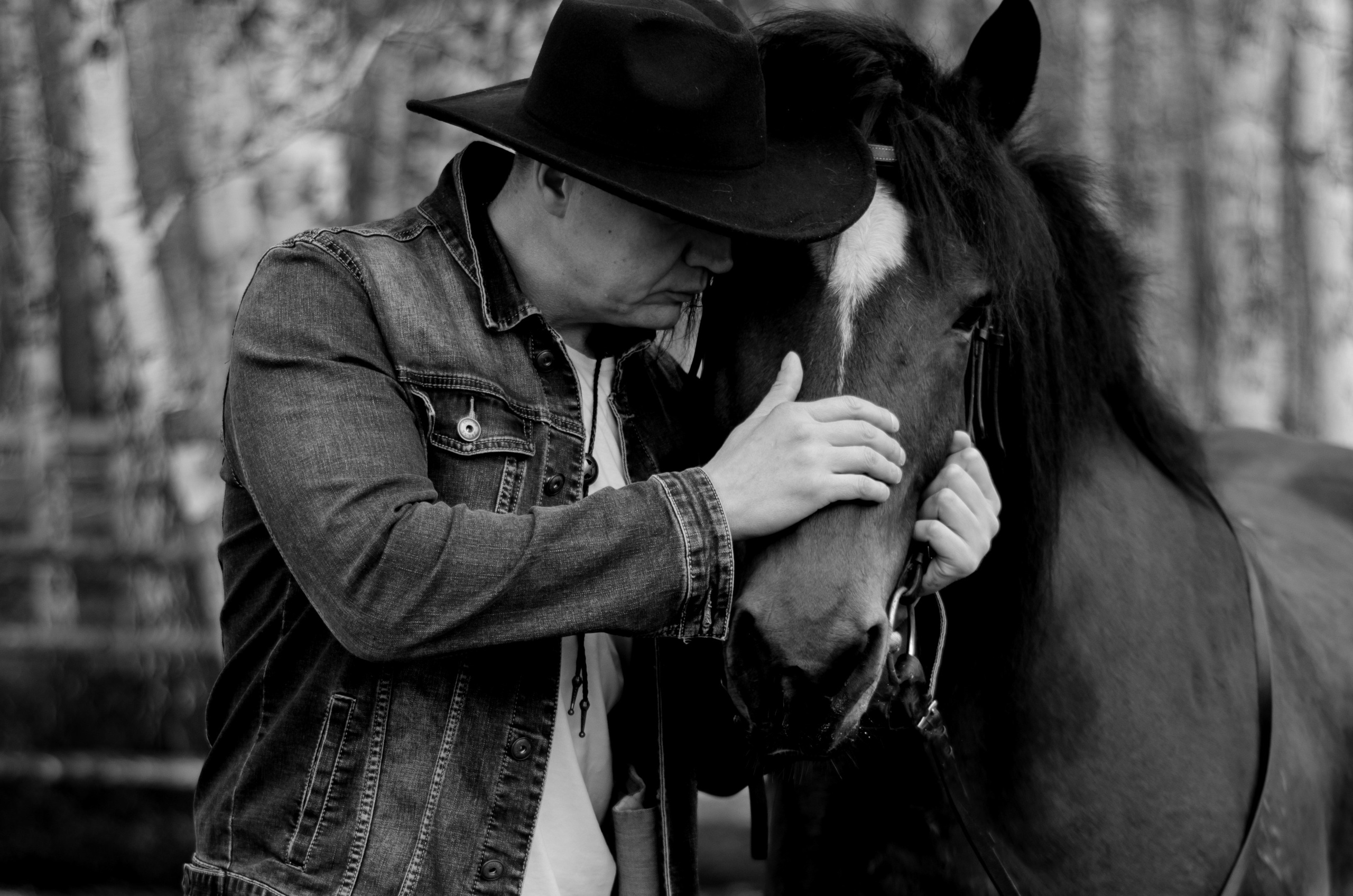 Индейская история. Фотограф Марина Доглядная Челябинск фотосессии с лошадьми, мотоциклами