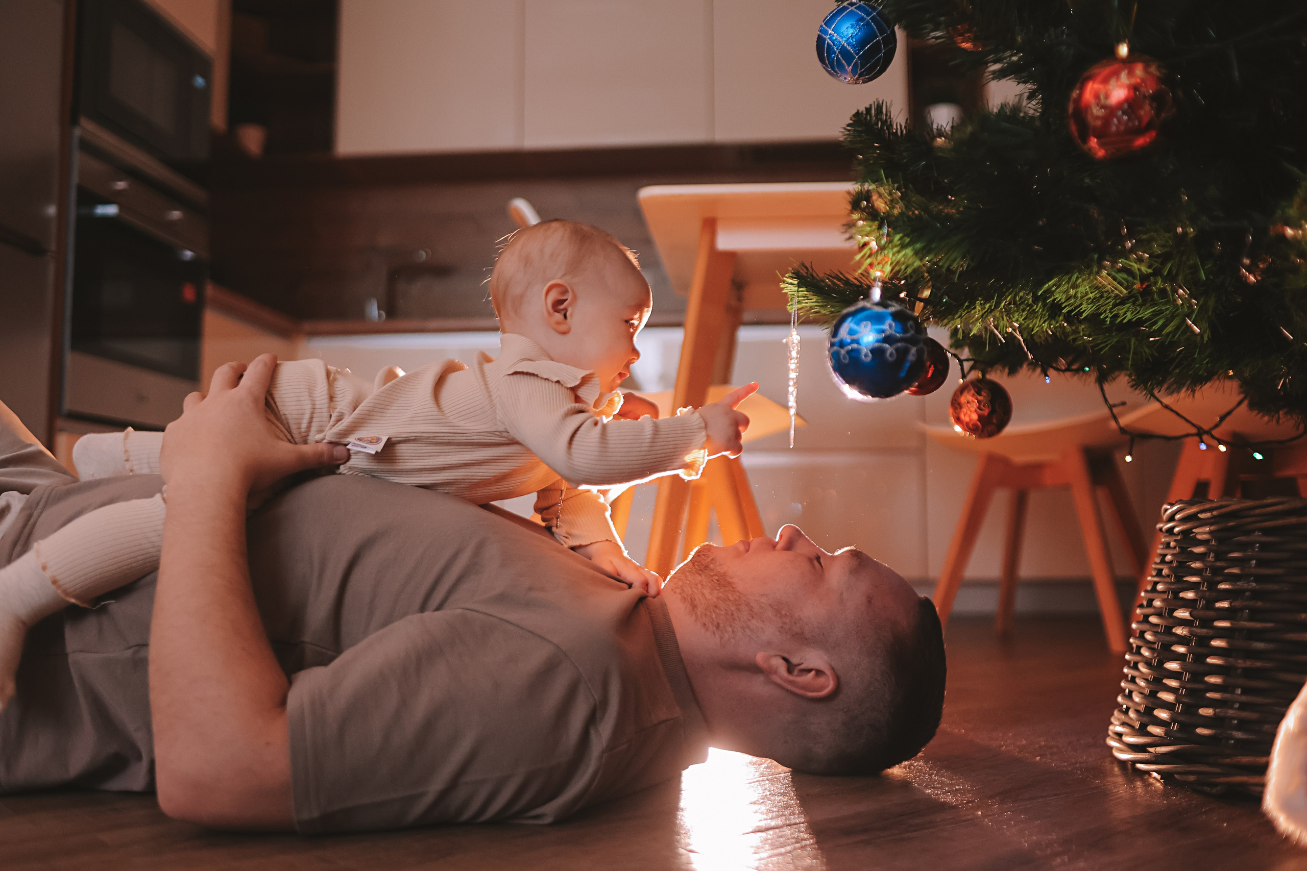 Дома. Семейный фотограф Тюмень, фотограф на роды Салмина Мария