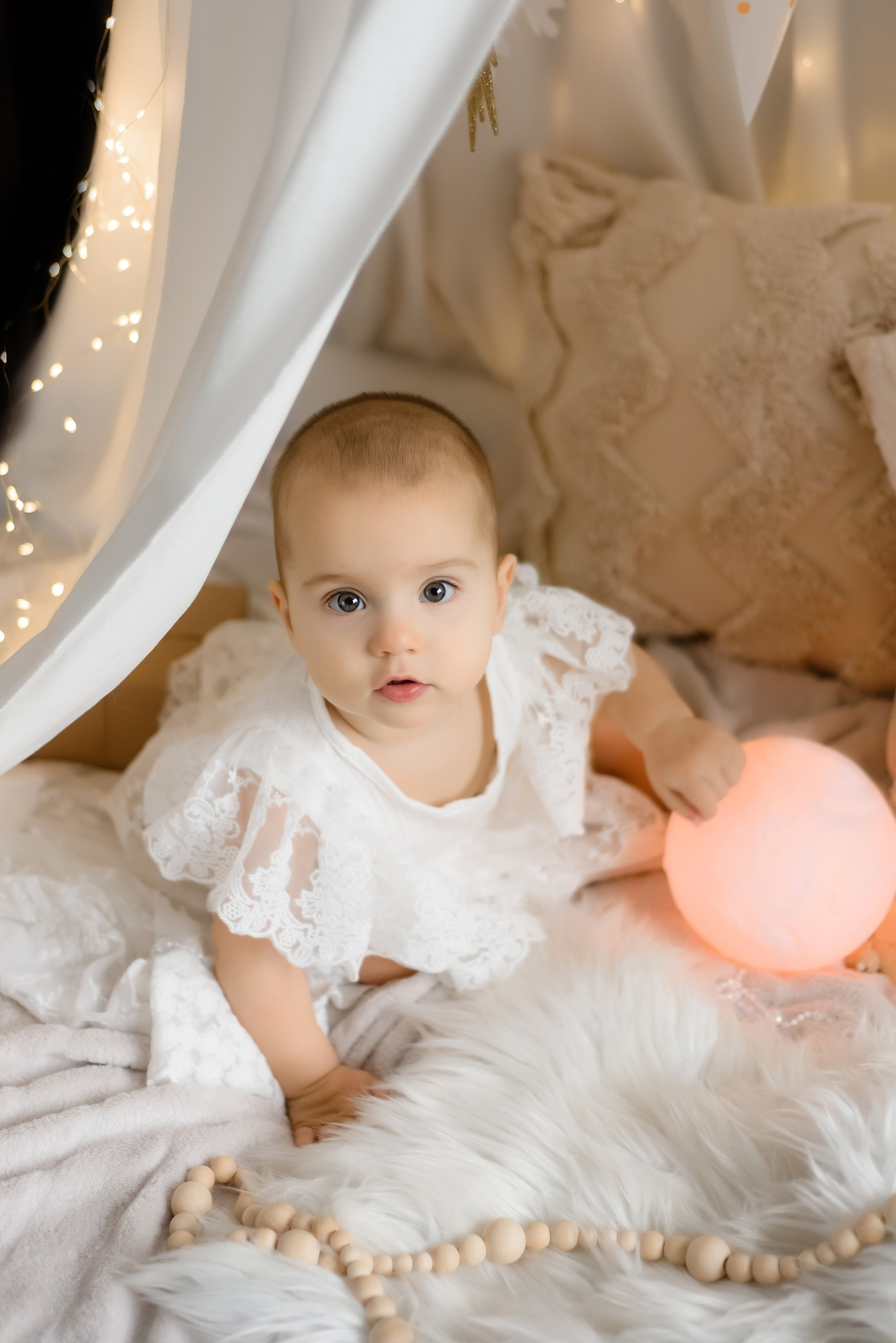 Новогодняя фотосессия «Сказочный шатер» Милана и Дарина. Детский Фотограф |Фотограф на годик в Брянске Ирина Романова