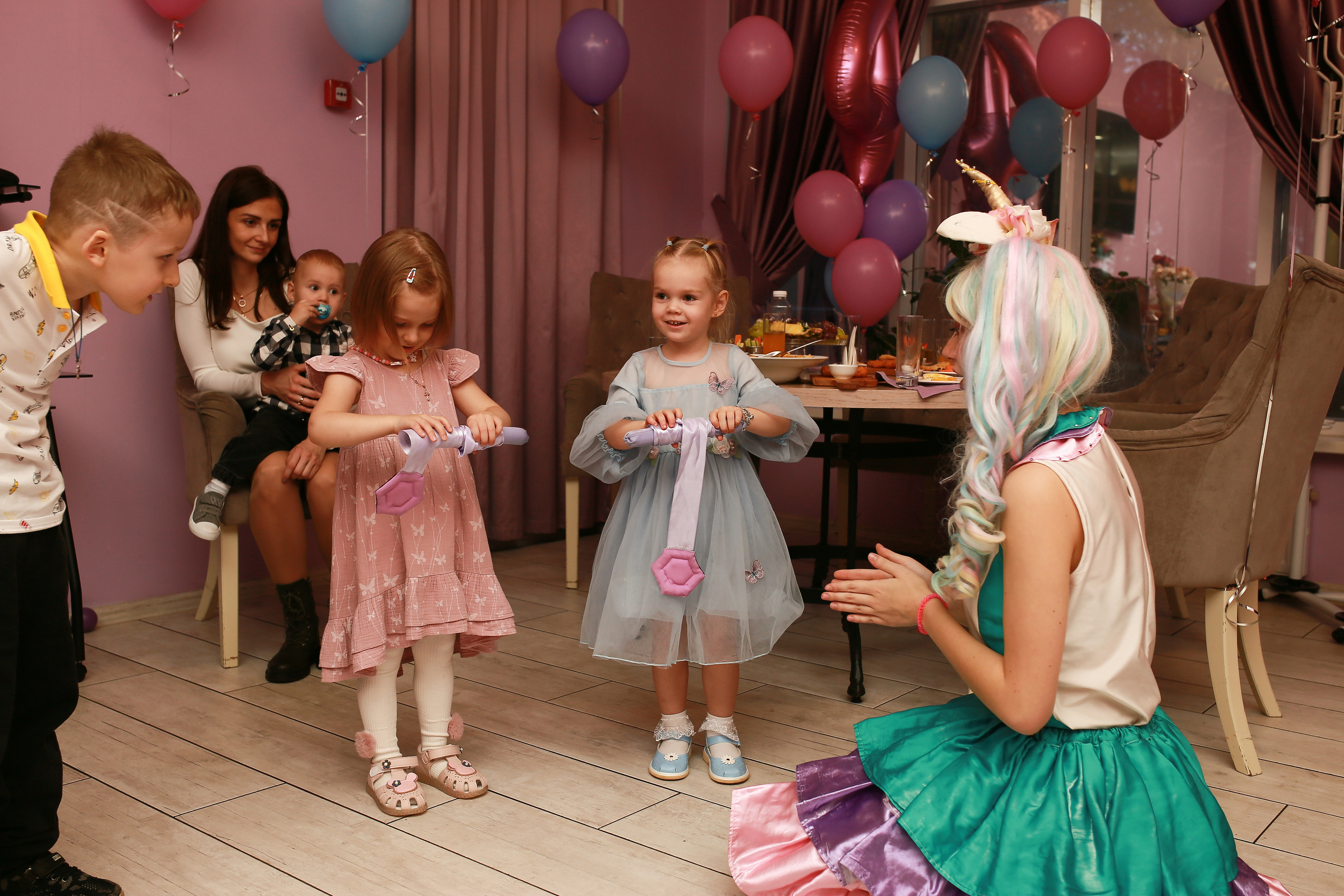 Алисе 4 года. Фотограф Москва Лара Чайка