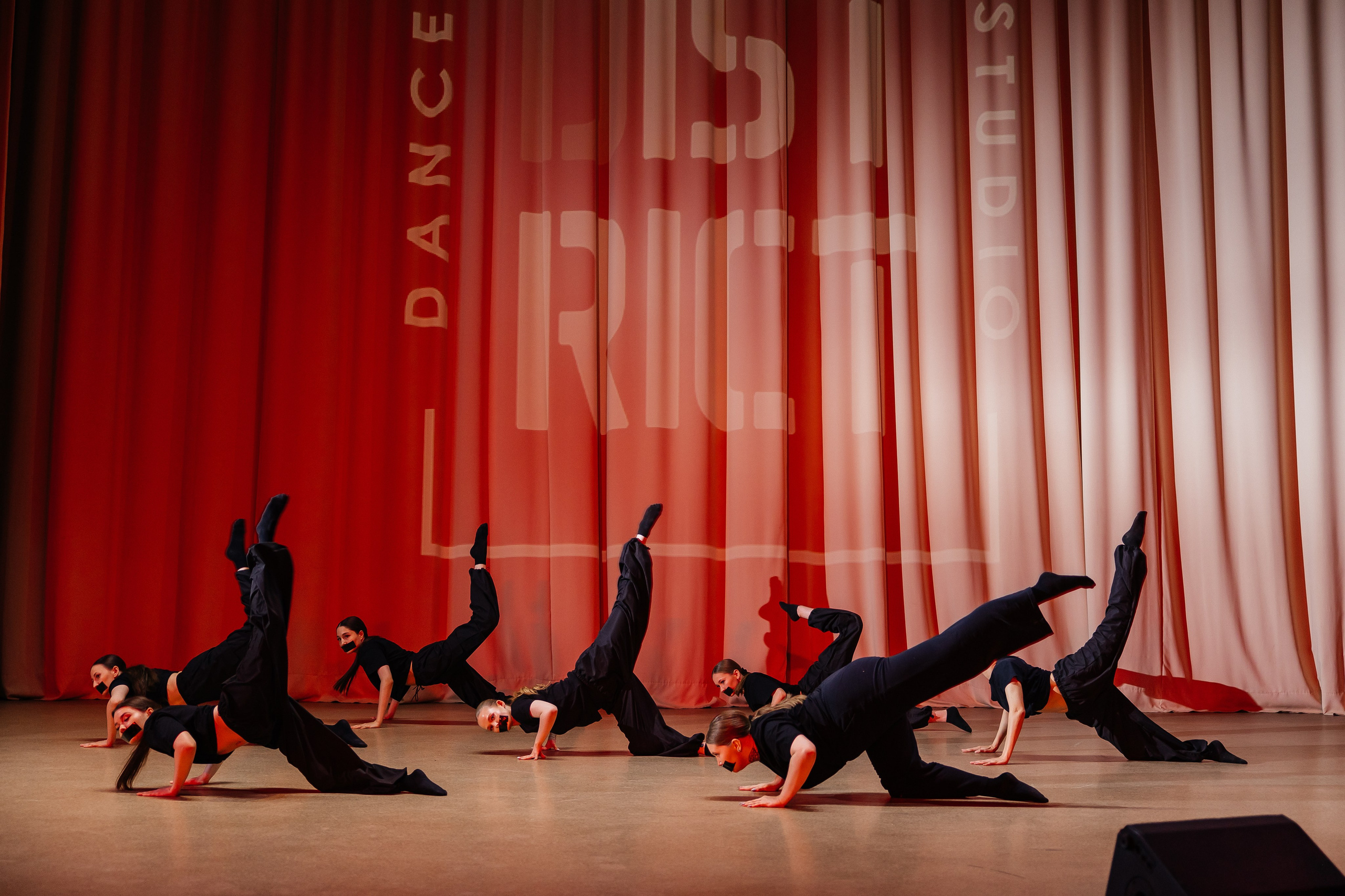 Дистрикт. Отчетный концерт. Свадебный и Семейный фотограф г. Ижевск Гульназ Солдатова. Гульназ фото