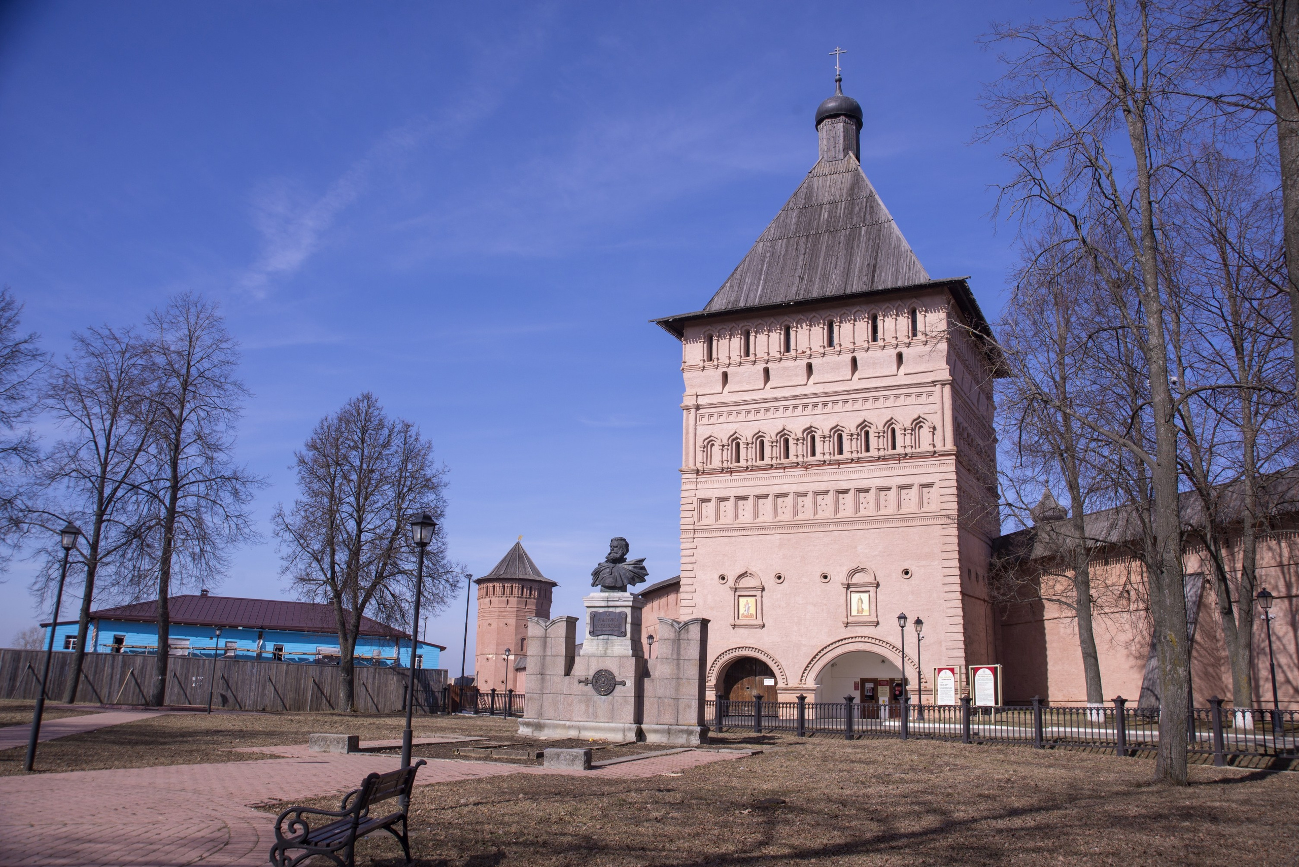 Суздаль. Апрель 2021. Игорь Жучков. Россия увиденная глазами путешествующего фотографа