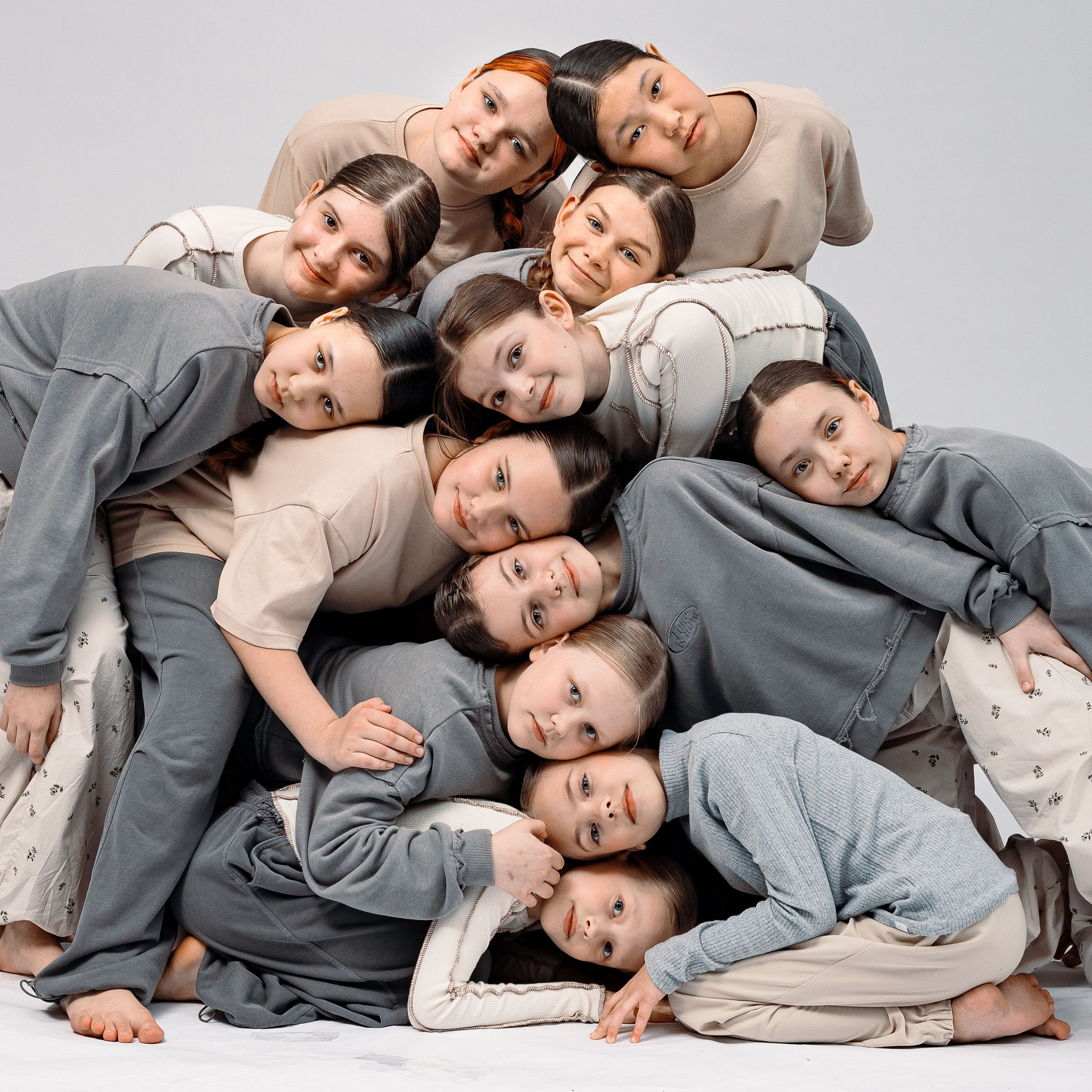 Студия современной хореографии Format. MIG — студия спортивной фотографии Михаила Голянского