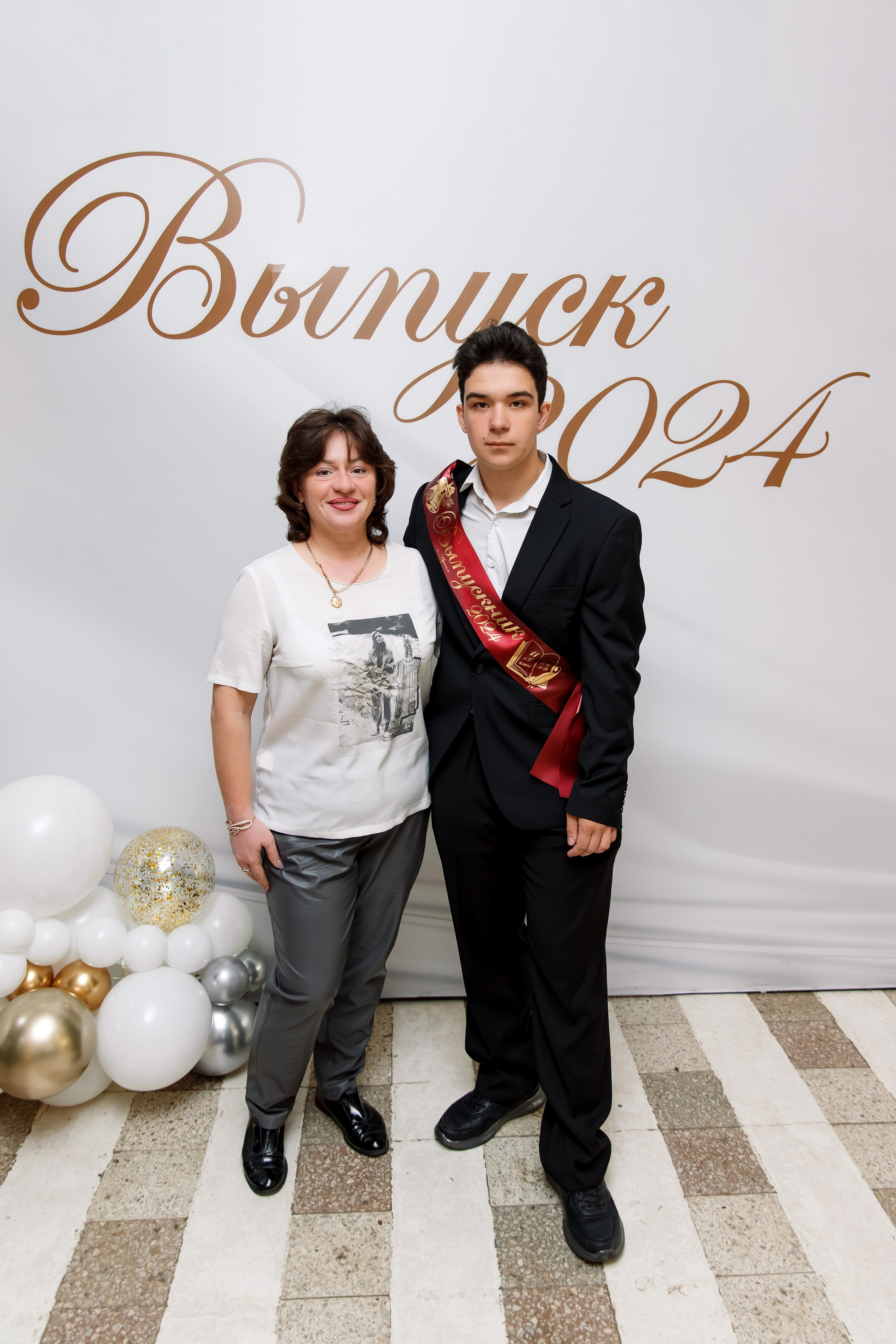 11 класс Последний звонок. Фотограф Любовь Корниенко, Примоский край