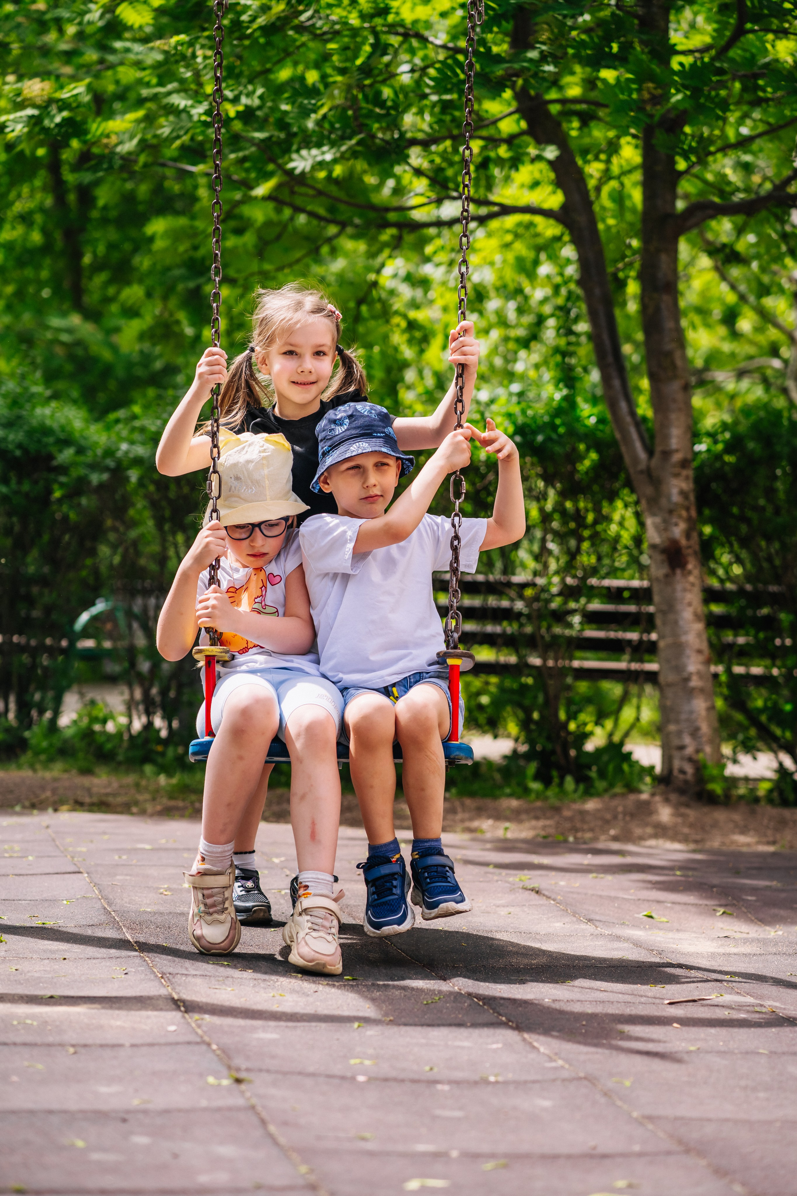 Сад4. Школьные альбомы и альбомы для детского сада. Юлия Осипова. Москва