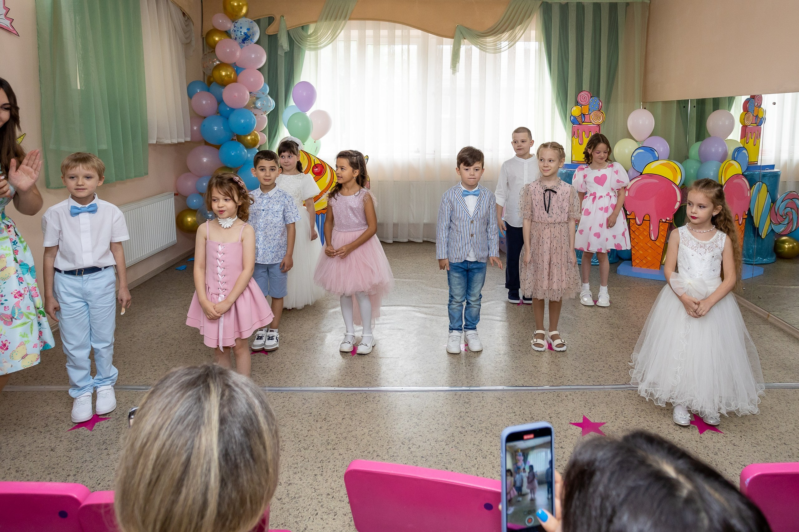 Выпускной Детский сад, 2 часа, 8000. Выпускные альбомы Майкоп, Краснодар Елена Золотарева