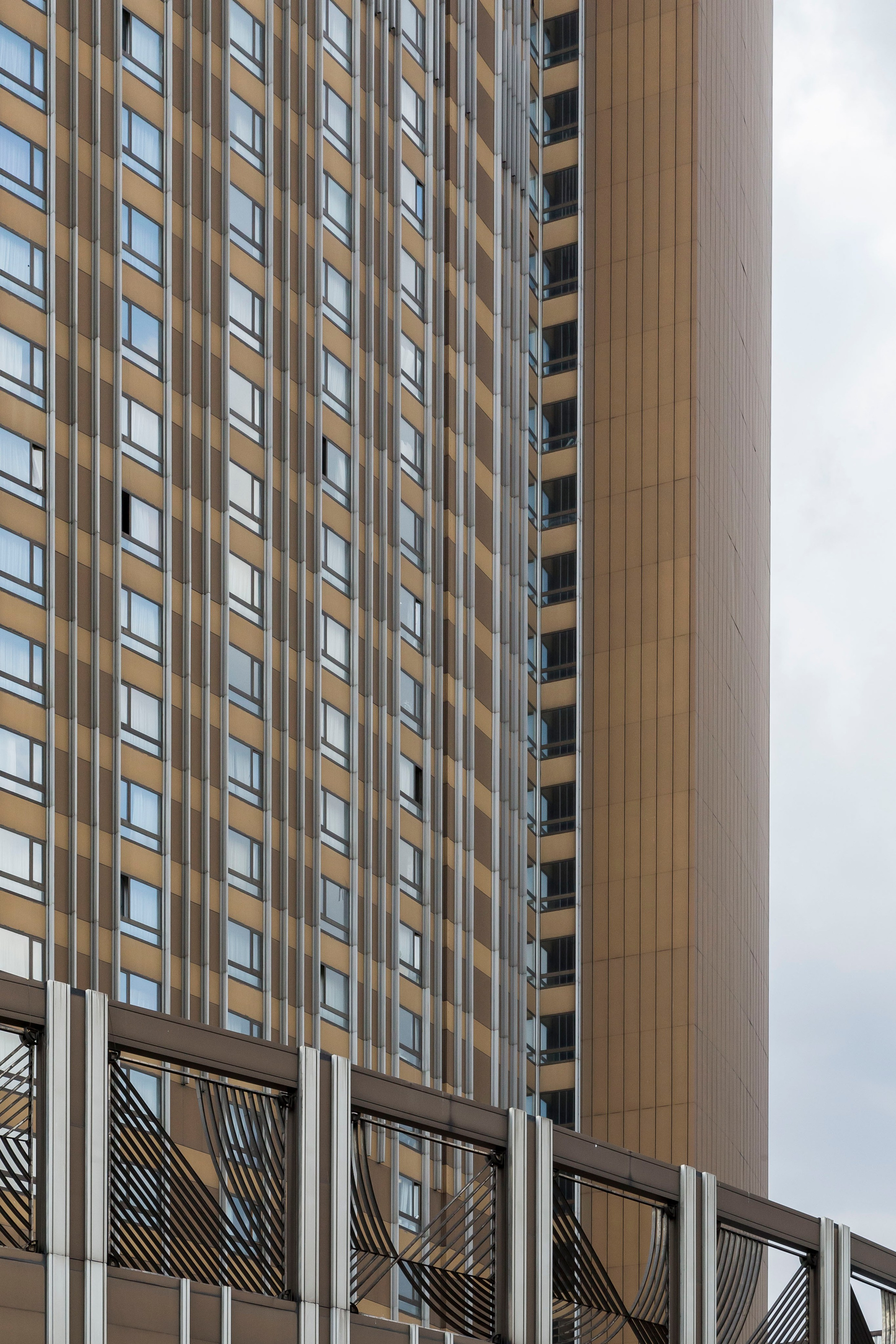 Здание гостиницы «Космос». Проект фотографа Александра Высокина — «Фотоархитектоника»