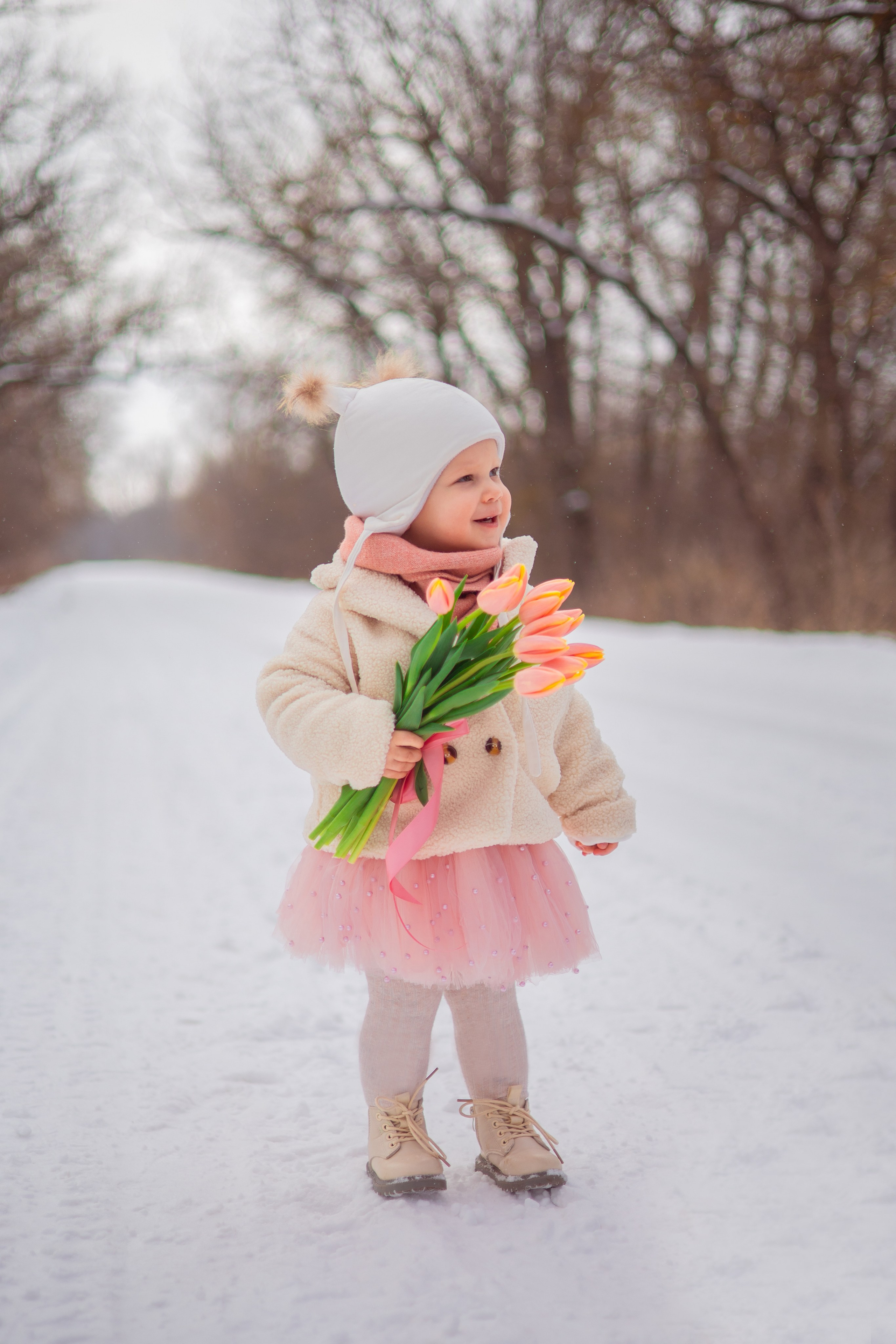 Даня и Поля тюльпаны. Семейный и детский фотограф в Михайловке Татьяна Лестьева