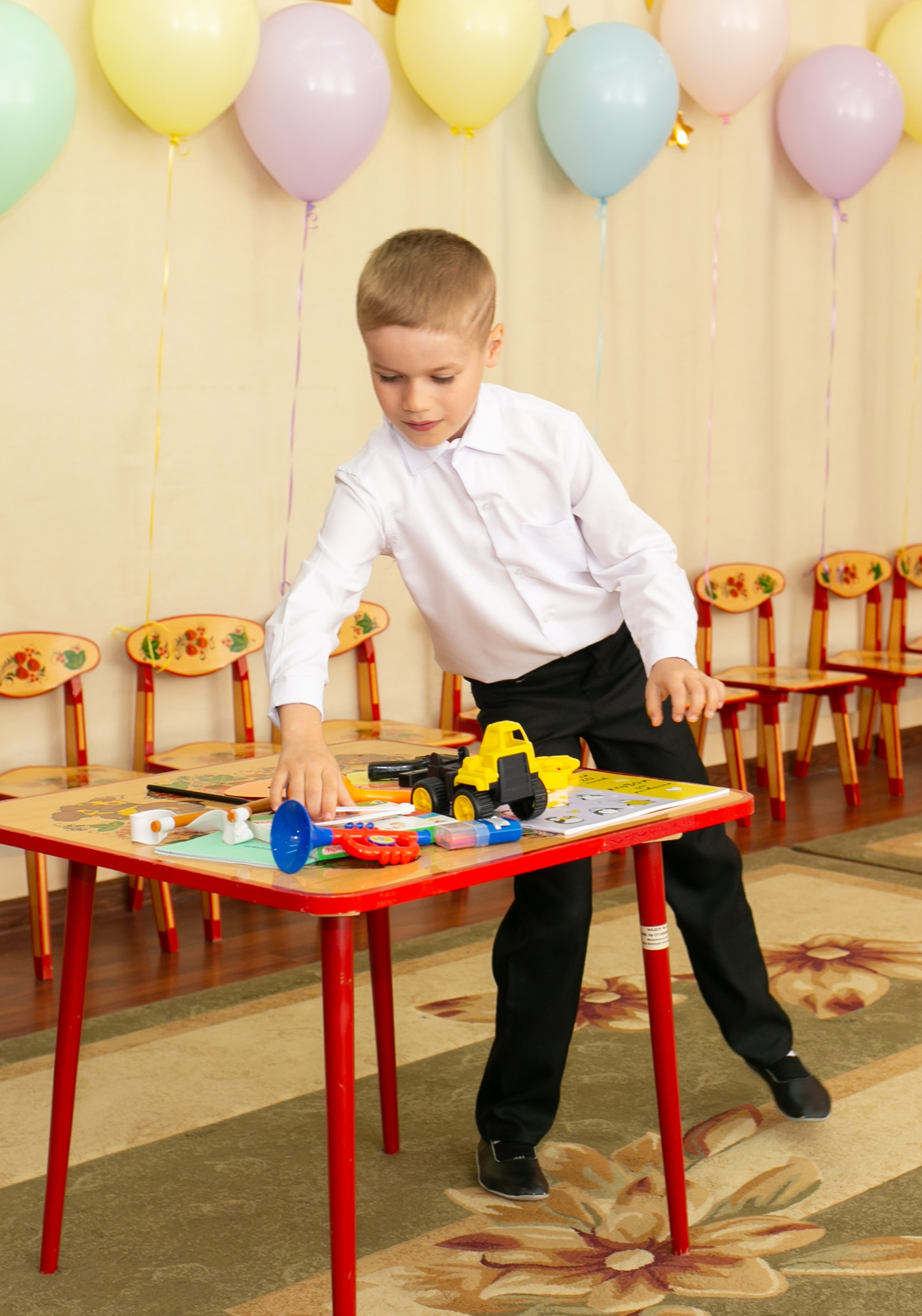 Выпускные и Утренники. Фотограф новорожденных и семейный фотограф НСО г. Бердск Марина Львова