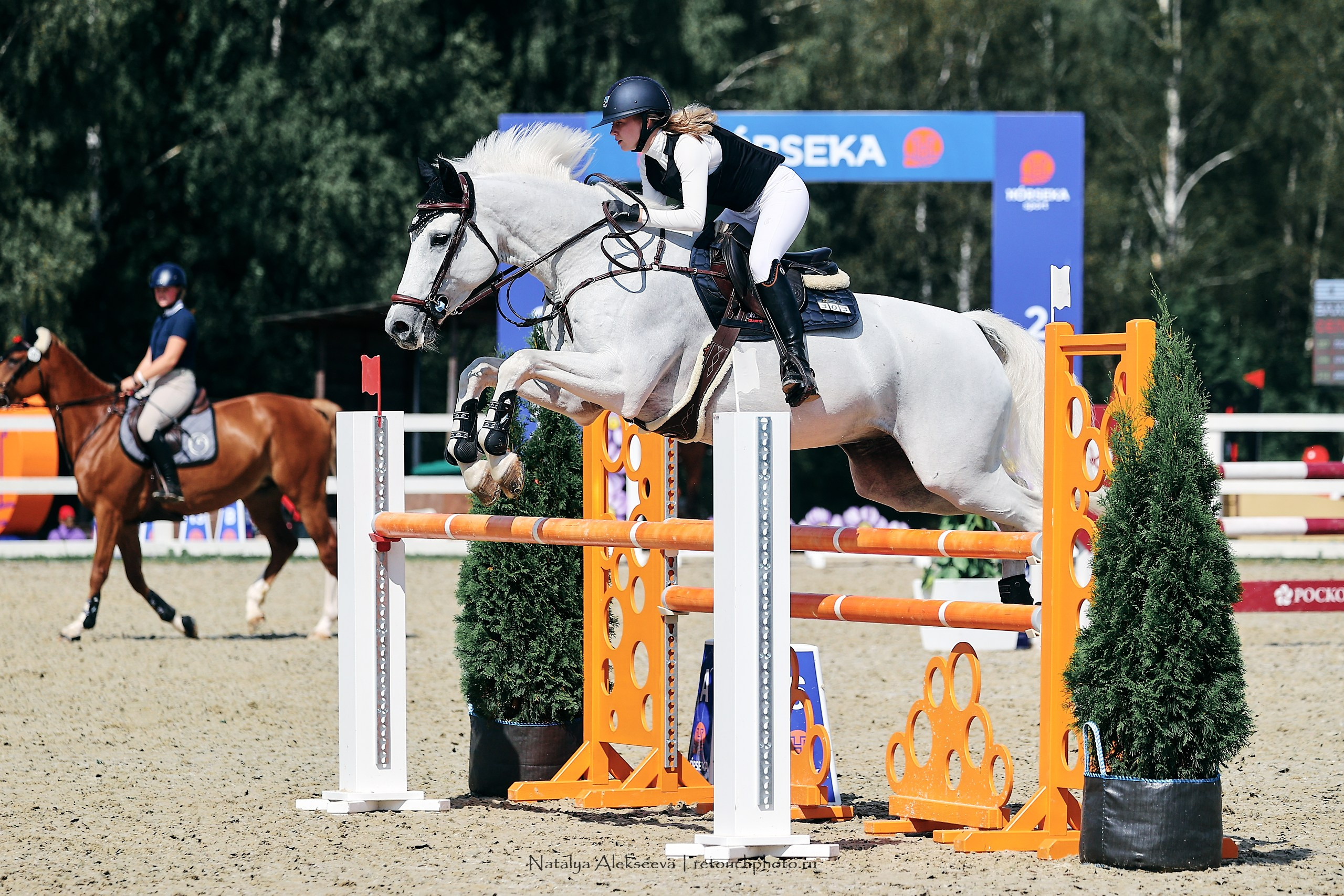 Лично-Командный ЧР по конкуру, КСК Horseka | 08'2023. Репортажный фотограф и ретушер в Москве Наталья Алексеева