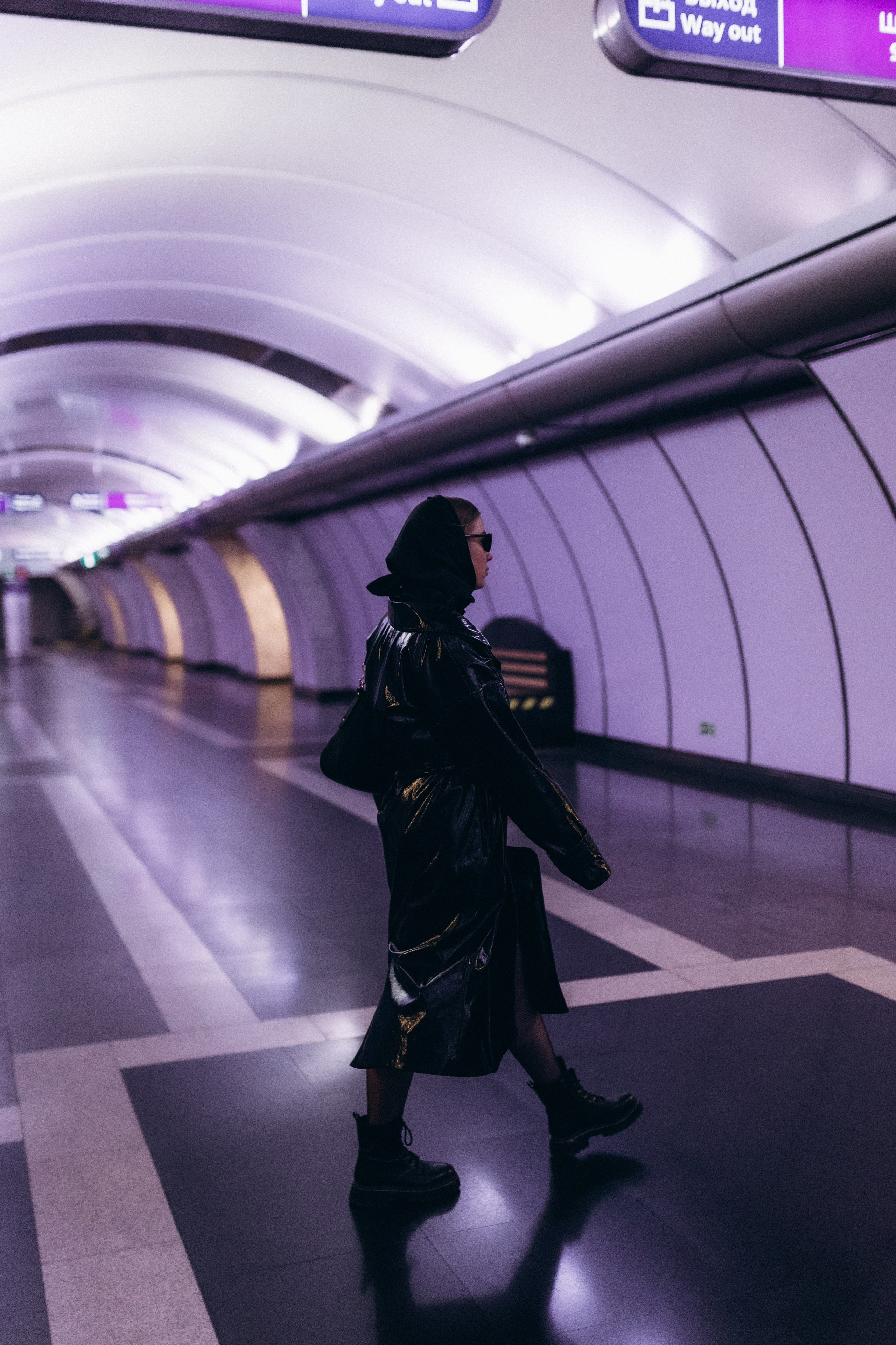 Наташа и парковка. Фотограф Артем Бросов в Санкт-Петербурге и Дубае