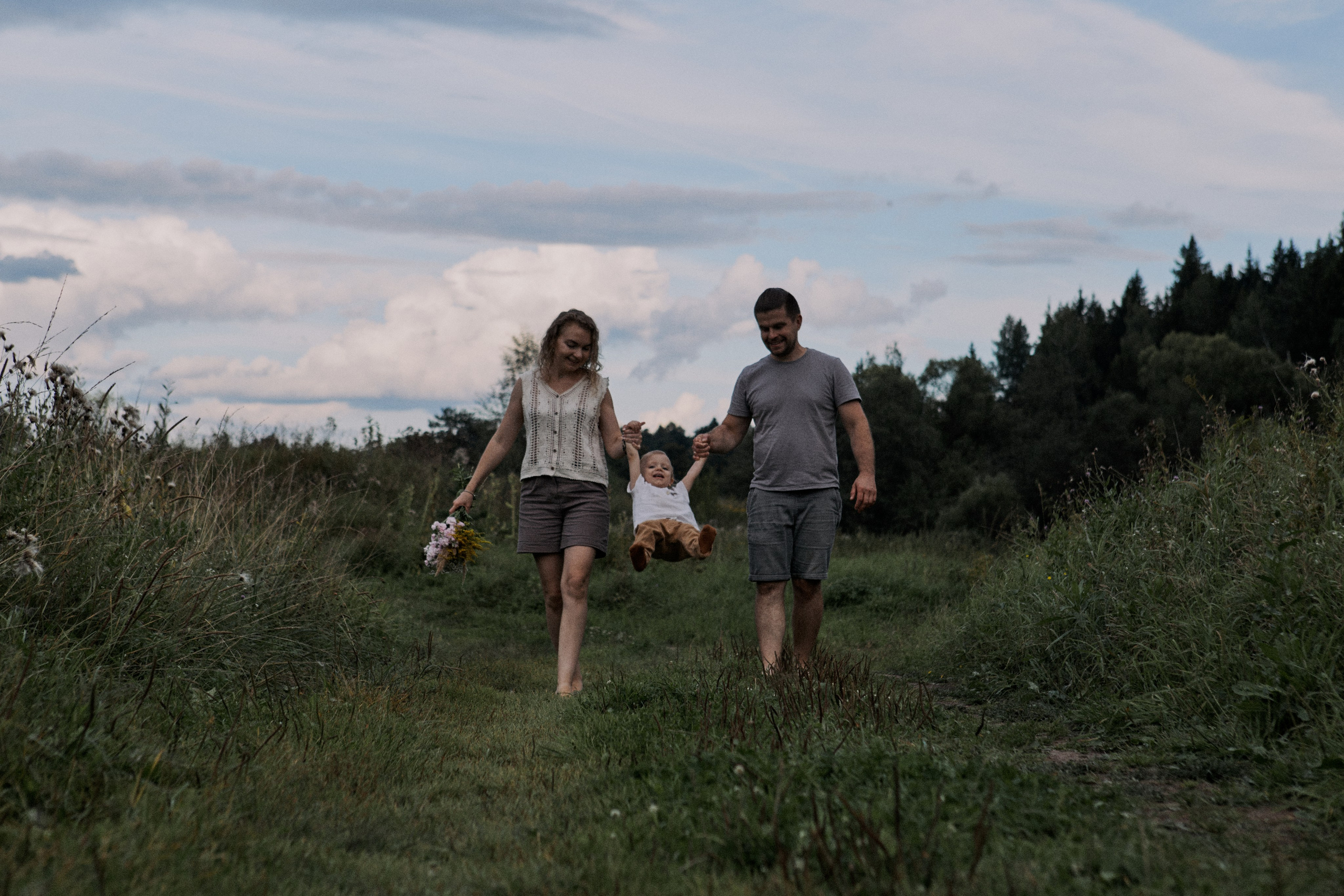 Dasha and the boys. Portrait, family and pet photographer in Cyprus, Ksenia Bourdelle