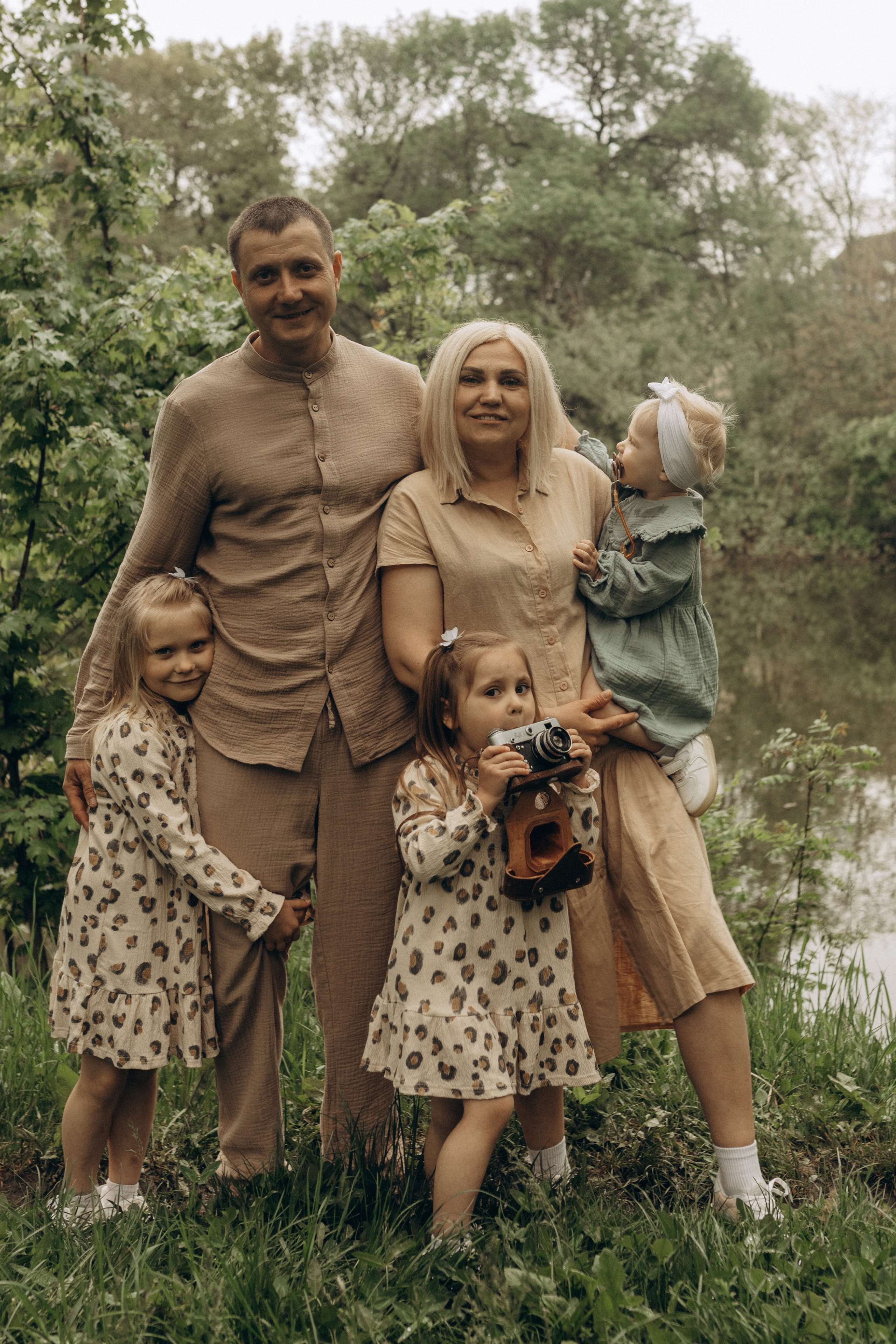 Фотосессия под летним дождем с Алексеем, Юлией и их доченьками. Фотограф в Ставрополе Svetlana Matveeva