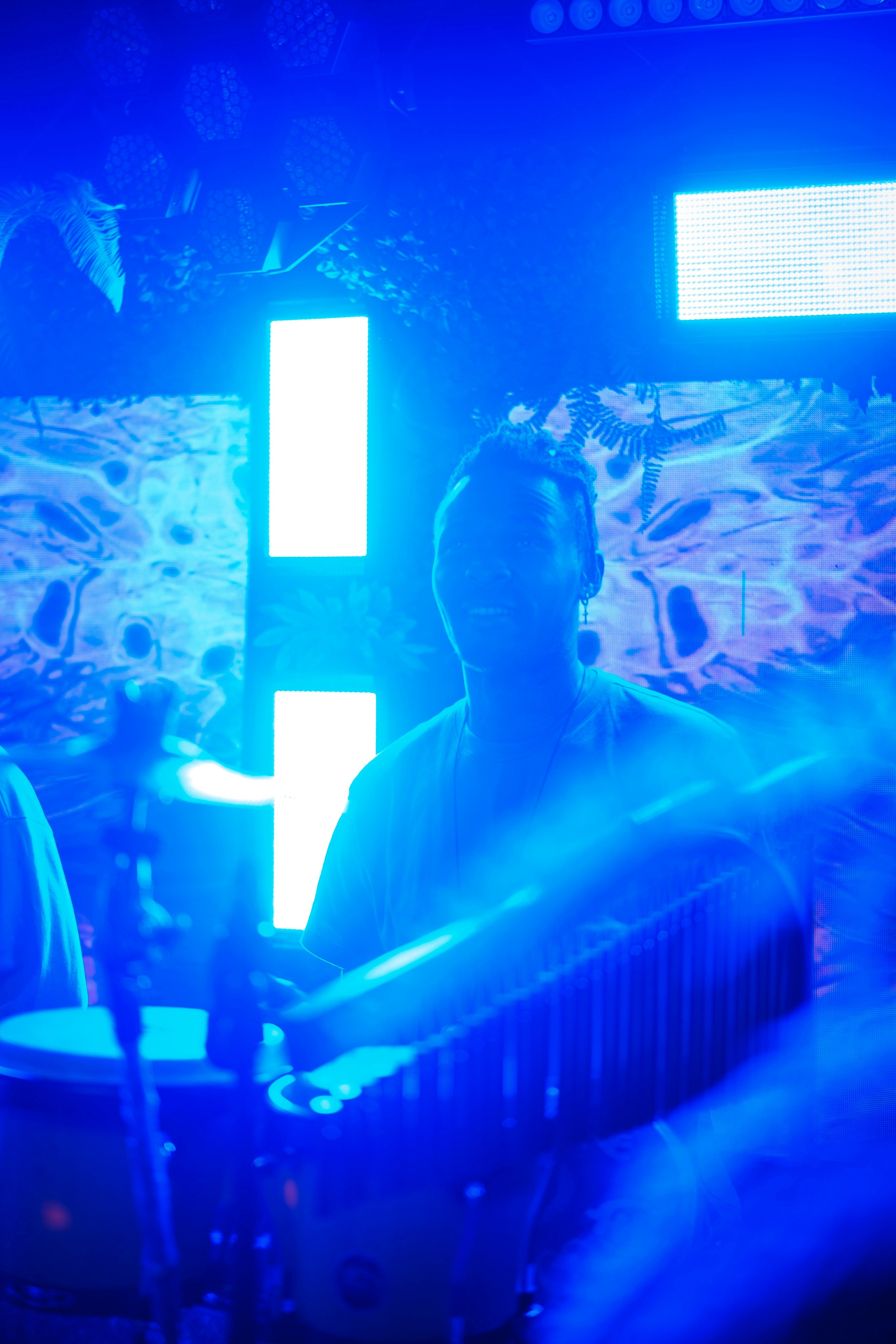 Embargo 2/03. Главная