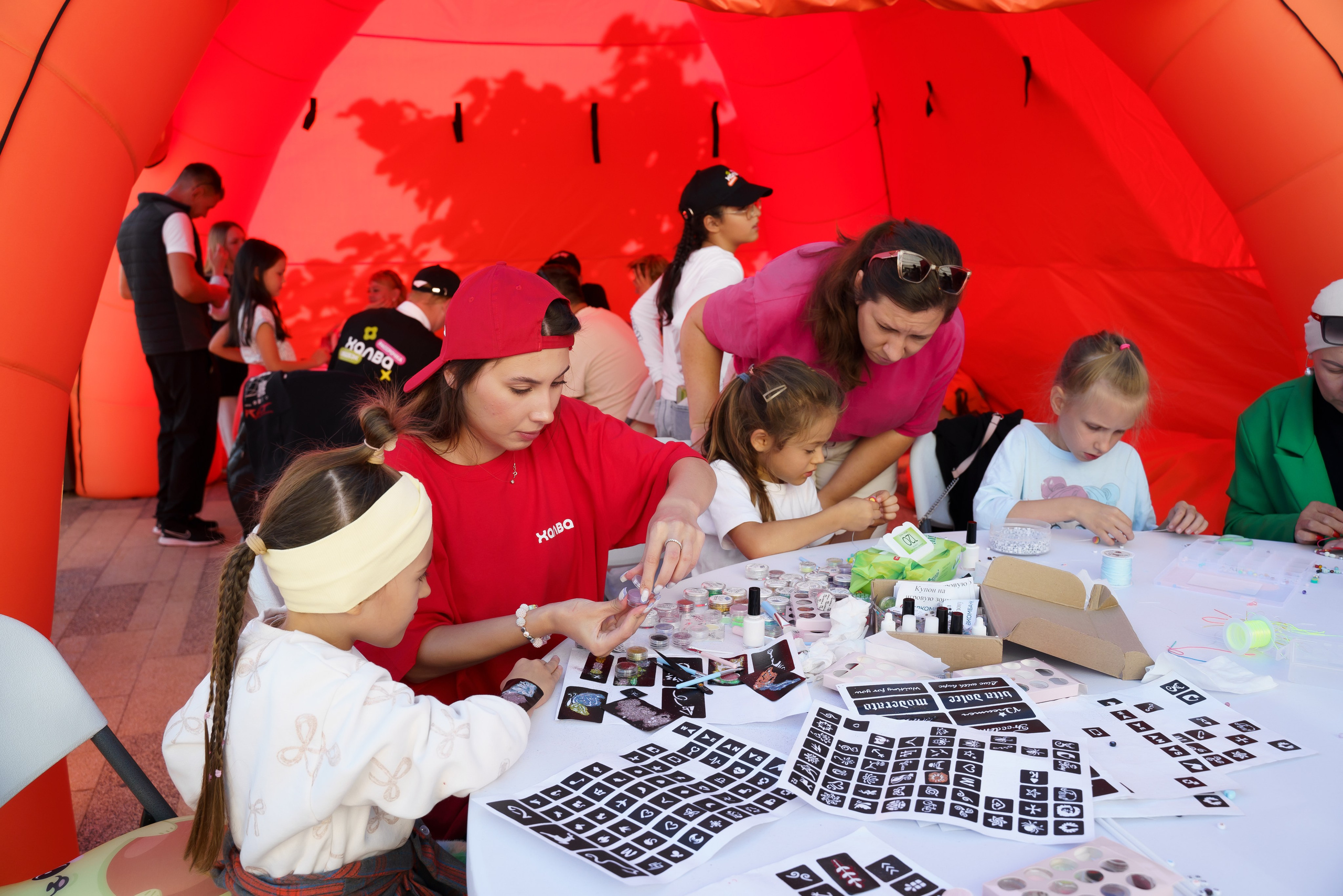 ИМЕНА Фестиваль Музыки. Пазл —организация фестивалей, ярмарок, выставок в Саратове