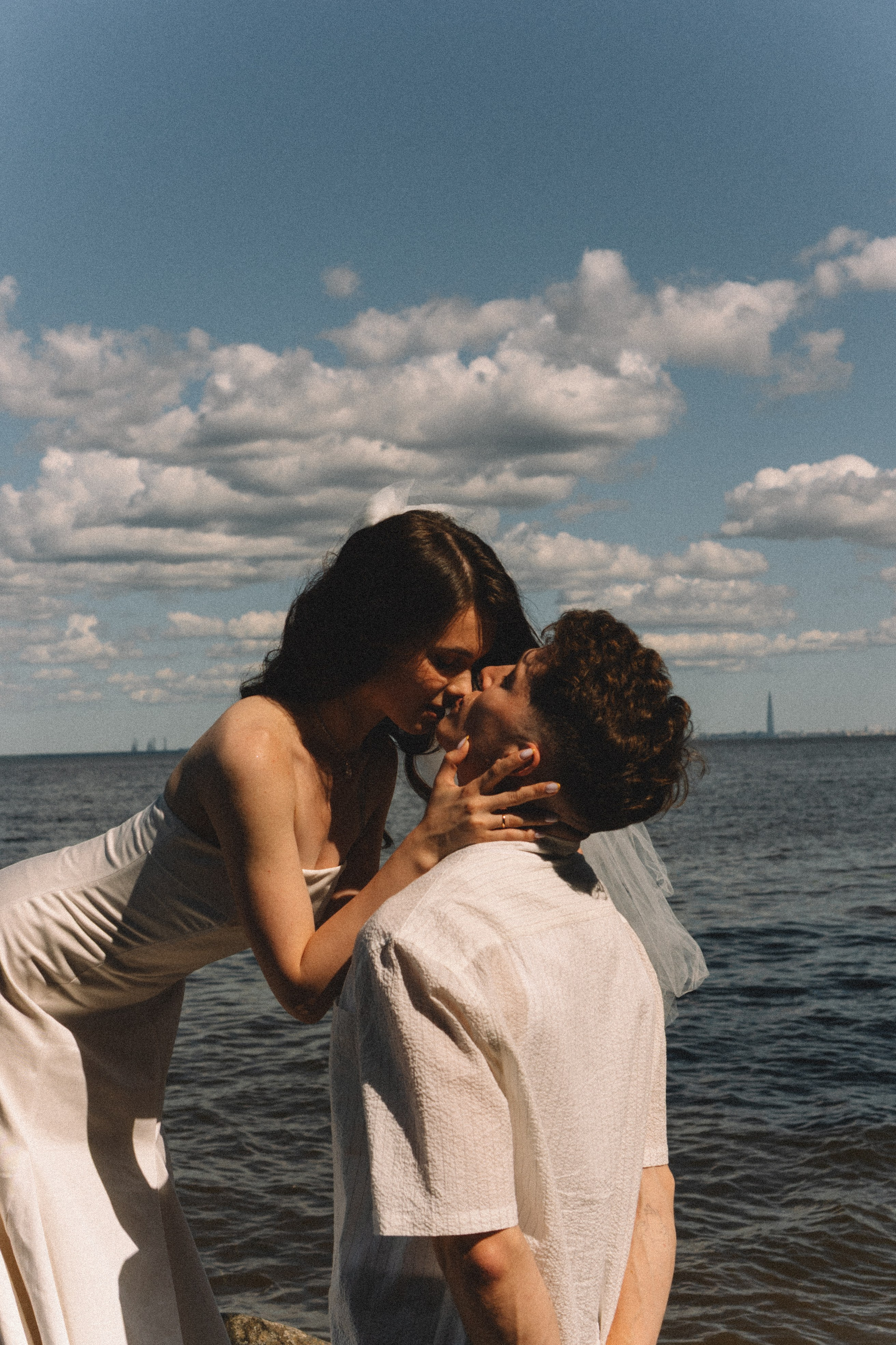 СВАДЕБНАЯ СЬЕМКА В ПЕТЕРГОФЕ И СЬЕМКА РЕПОРТАЖА В ЗАГСЕ ПЕТЕРГОФА. Профессиональный фотограф, Санкт-Петербург — Виктория Богомолова