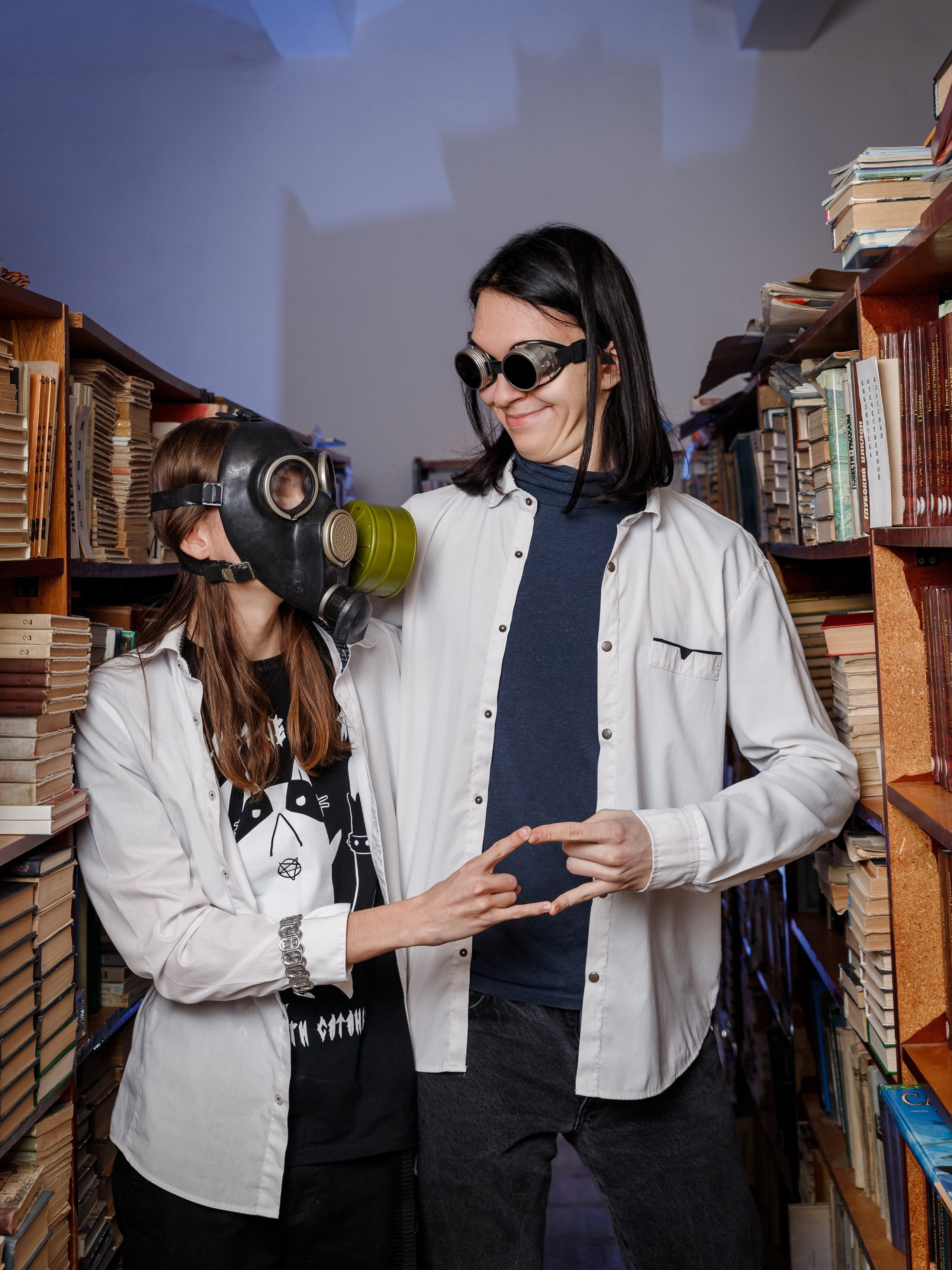 И В ШКОЛЕ ЕСТЬ ЖИЗНЬ. Марина Ушакова. Фотограф. Выпускные альбомы. г. Краснодар