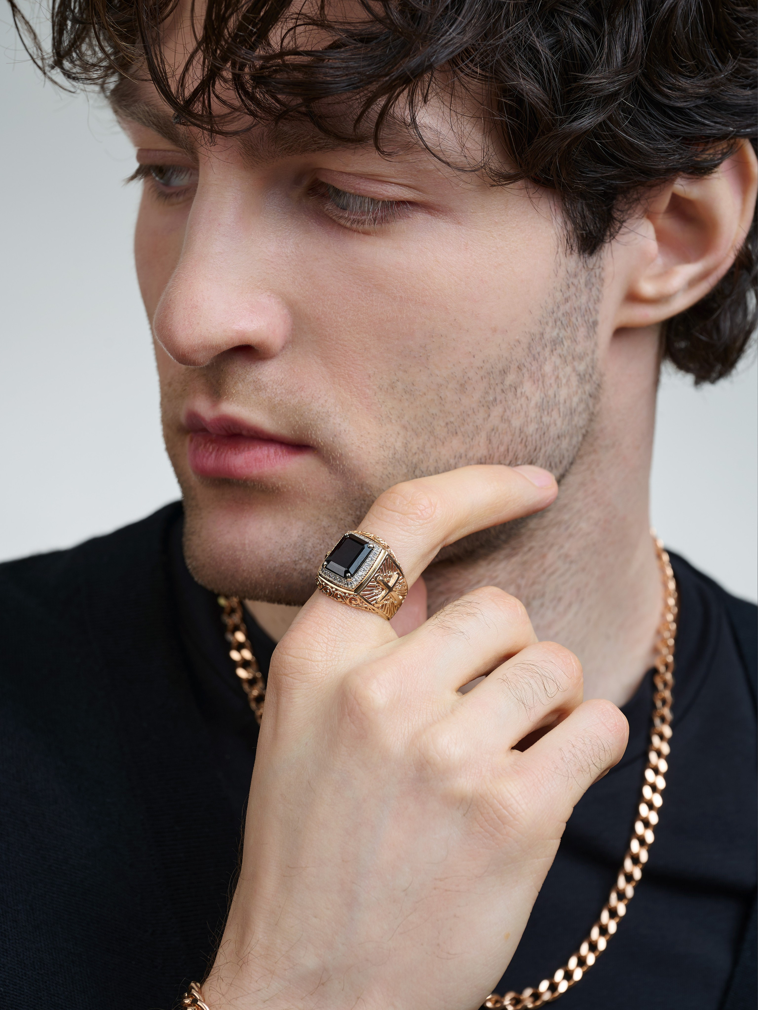 Каталог для бренда AllTime. Фотограф для брендов в Москве Ксения Чупрунова