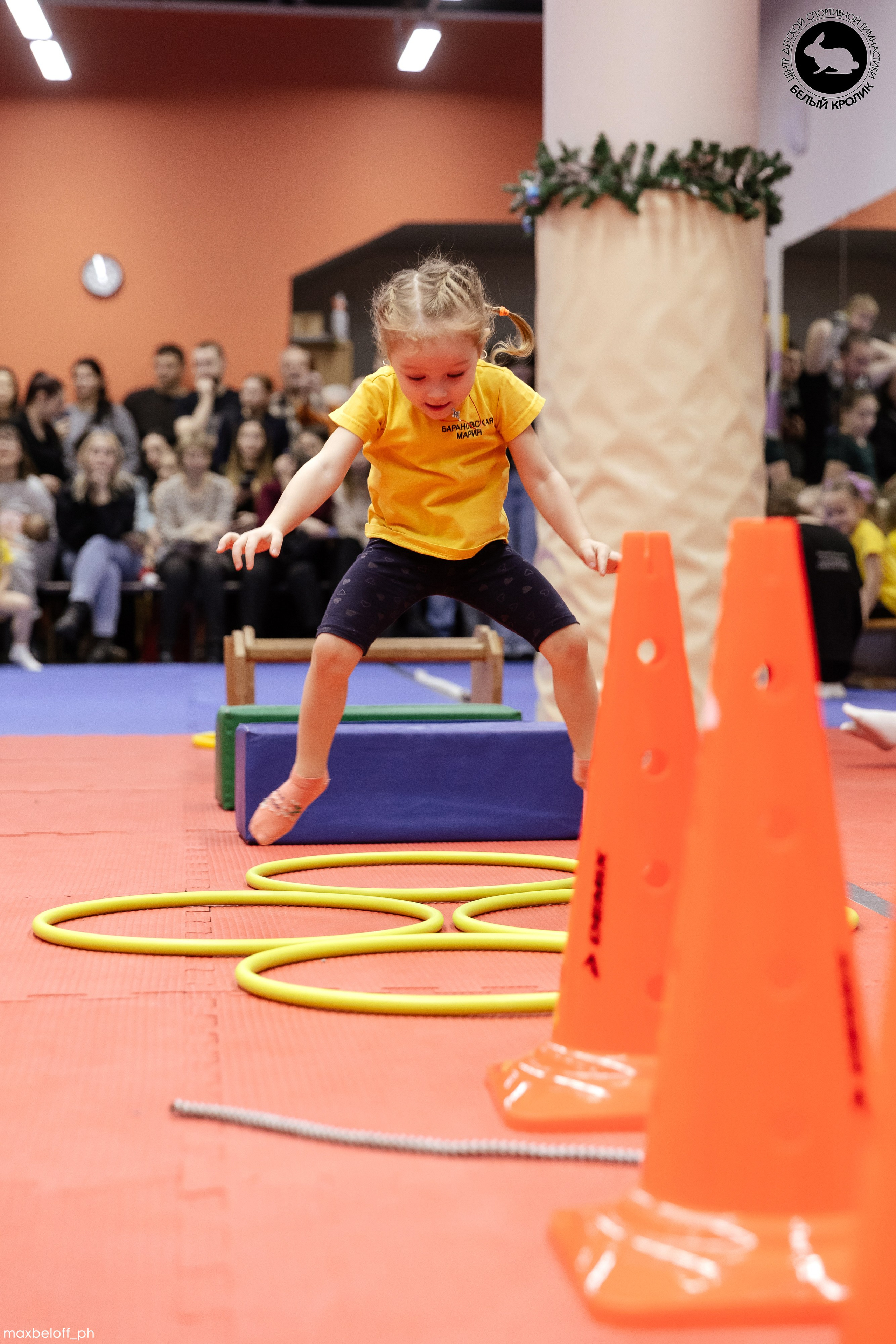 Белый кролик. Соревнования. Семейный фотограф — Макс Белогрудов