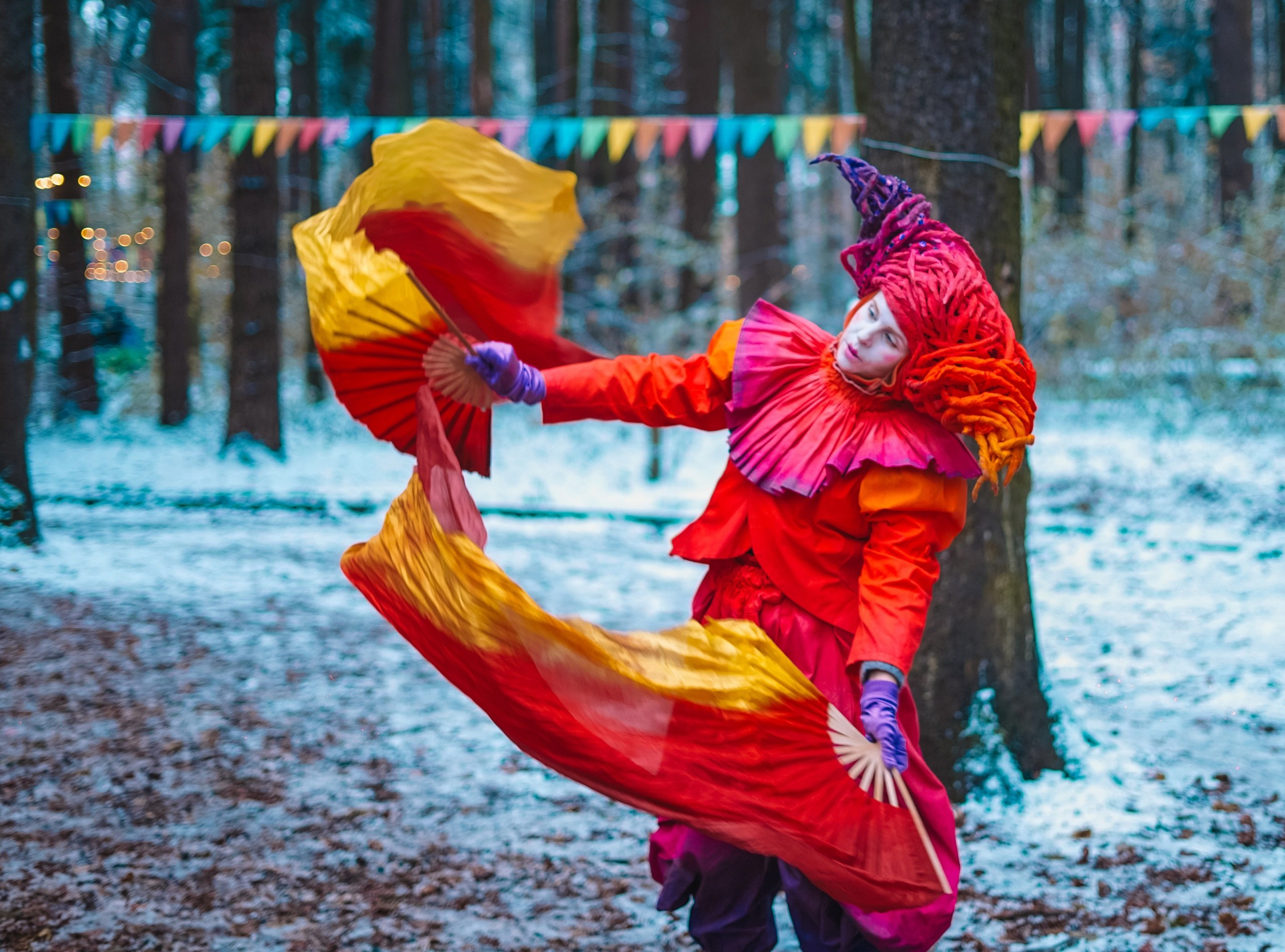 10 сосновых шишек. Kirillova Studio — мастерская декора и событий Юли Кирилловой