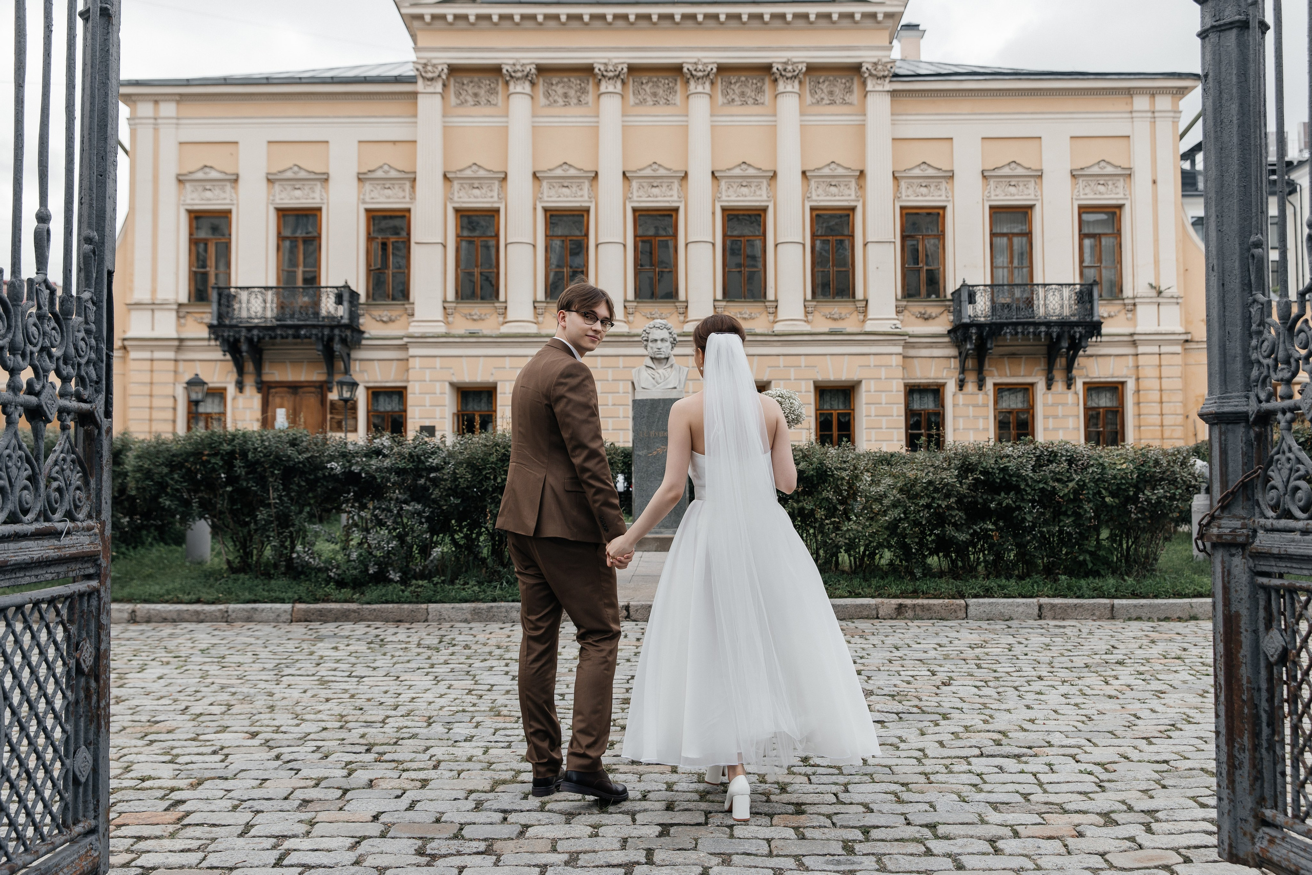 Вероника и Юрий|Савеловский|Библиотека им. Пушкина. Фотограф Москва Шептаев Артём