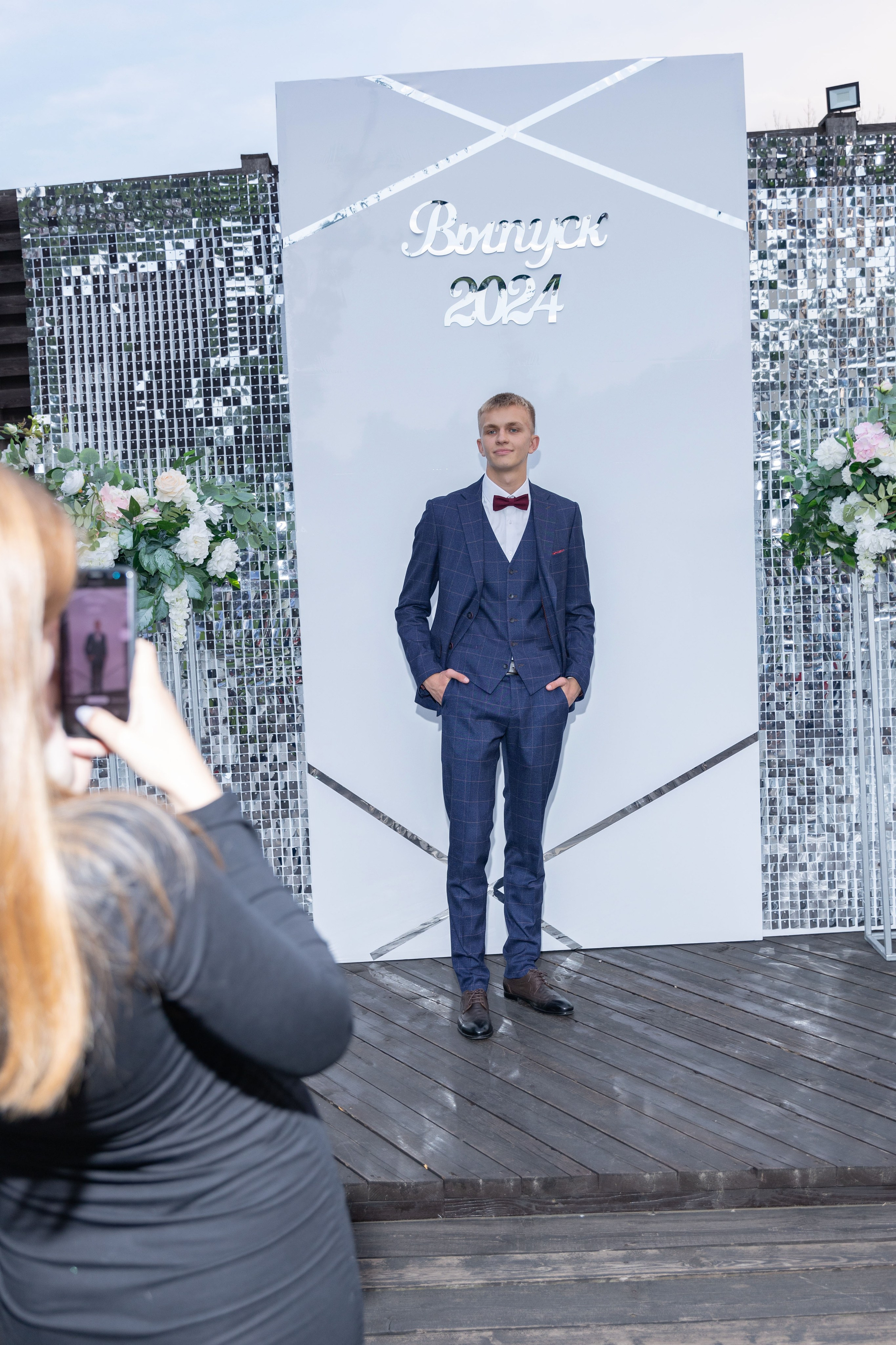 Выпускной вечер в школе № 58. Выпускные альбомы во Владивостоке