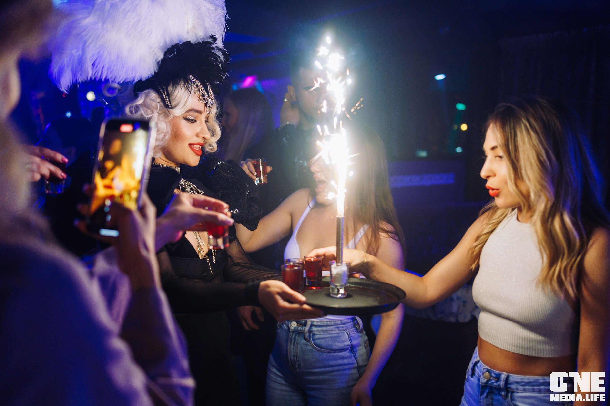 Фоторепортаж из караоке-клуба Эйфория. One Media Life: фоторепортажи, фотоотчеты с мероприятий и заведений