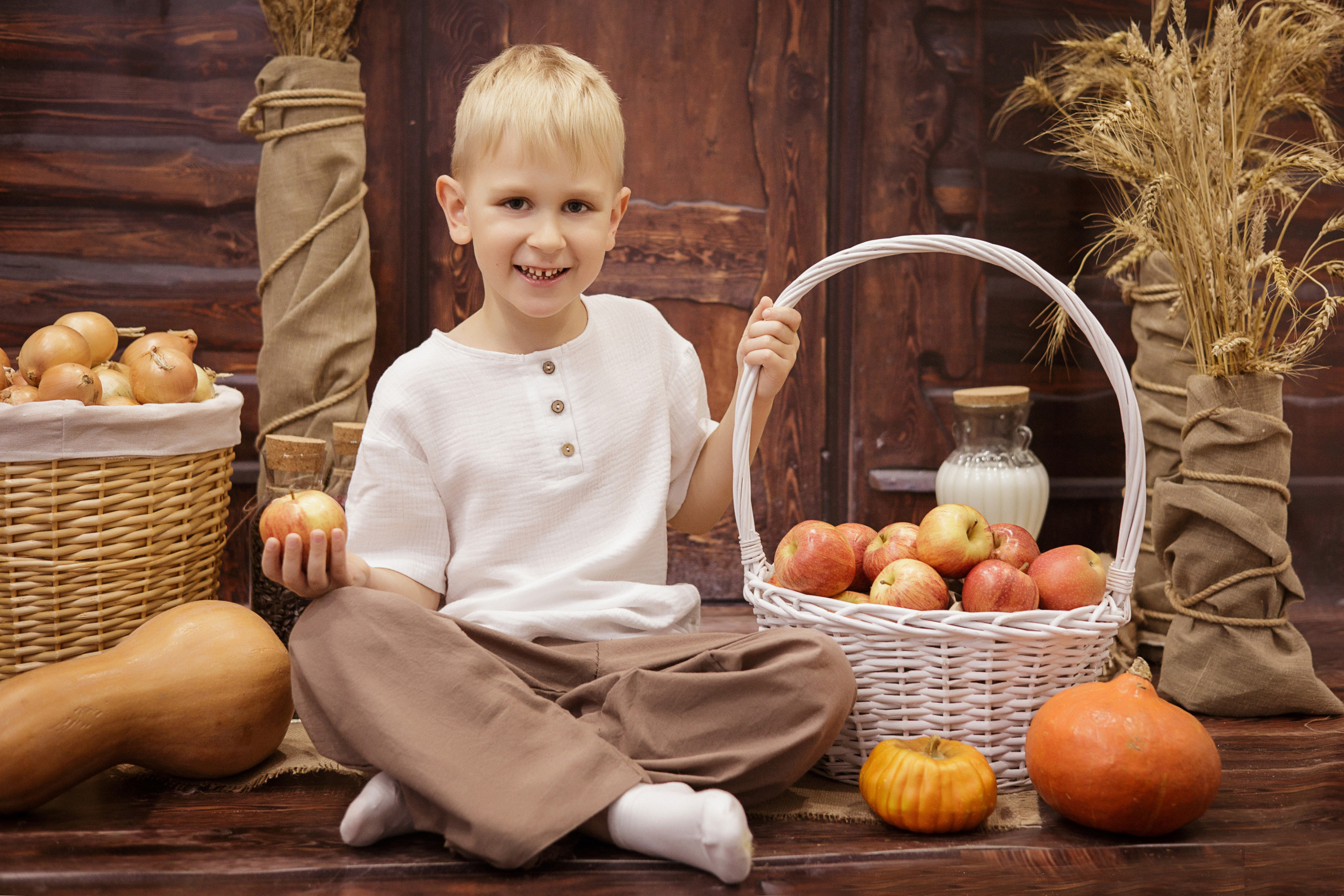 Школьный фотограф Москва. Выпускные альбомы и общие фото в Москве от Юлии Шевердиной