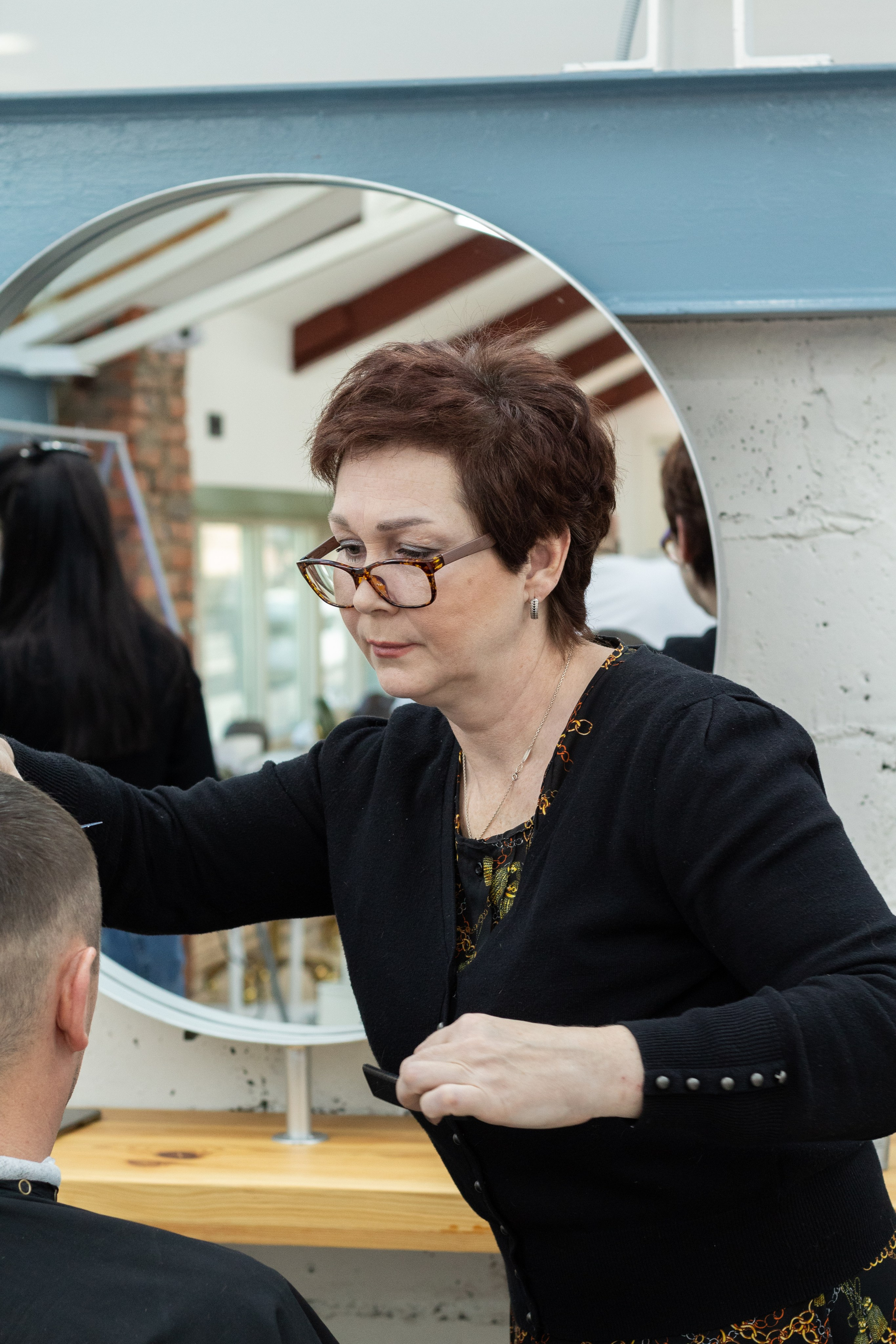 Репортажная фотосессия для коворкинга бьюти мастеров. Фотограф во Владивостоке Екатерина Селищева