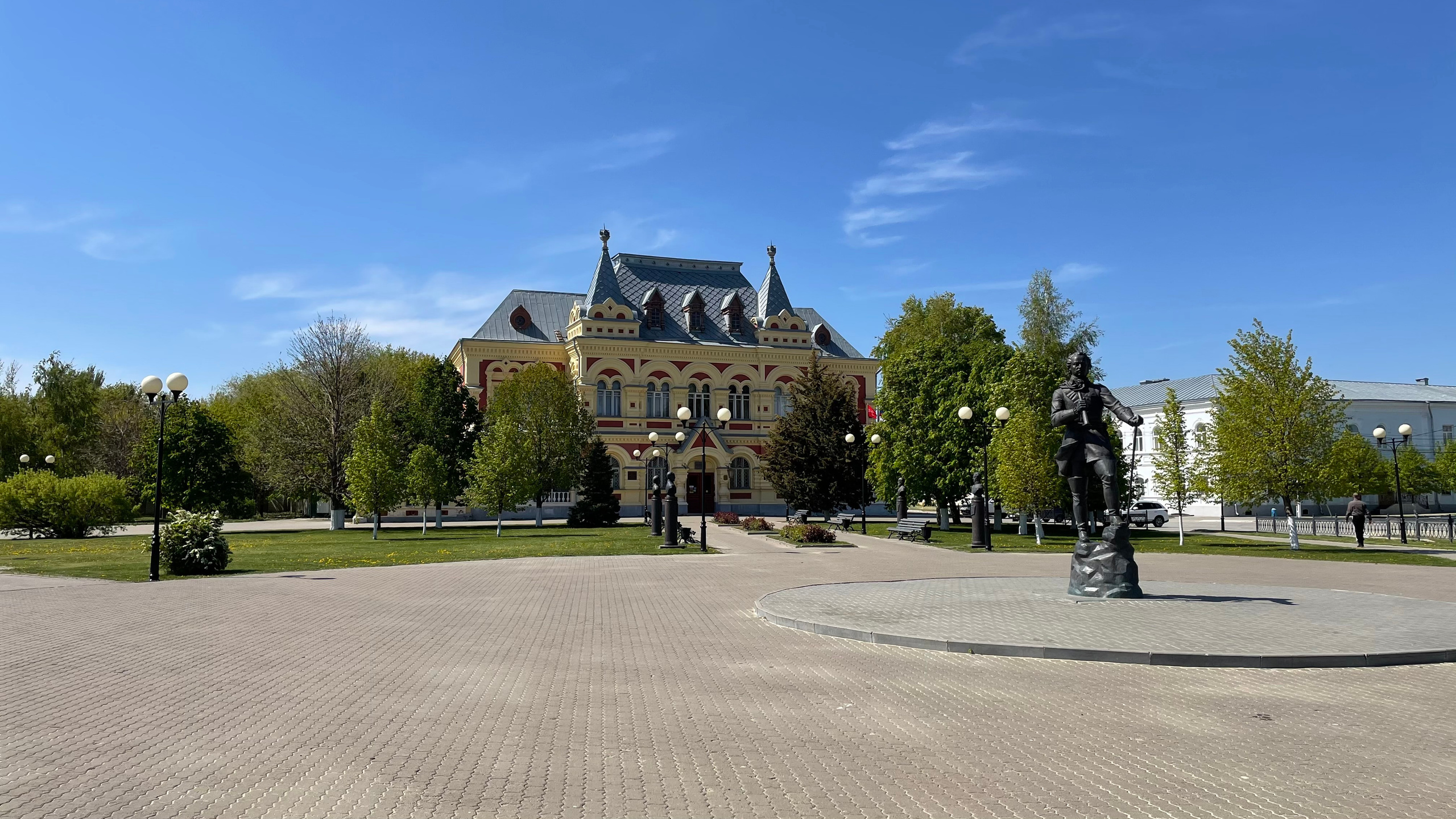 20 000 Земский дом. ВИЗУАЛЬНЫЕ И ЗВУКОВЫЕ РЕШЕНИЯ ДЛЯ БИЗНЕСА И СЪЁМОК ТЕЛЕТЕЛА