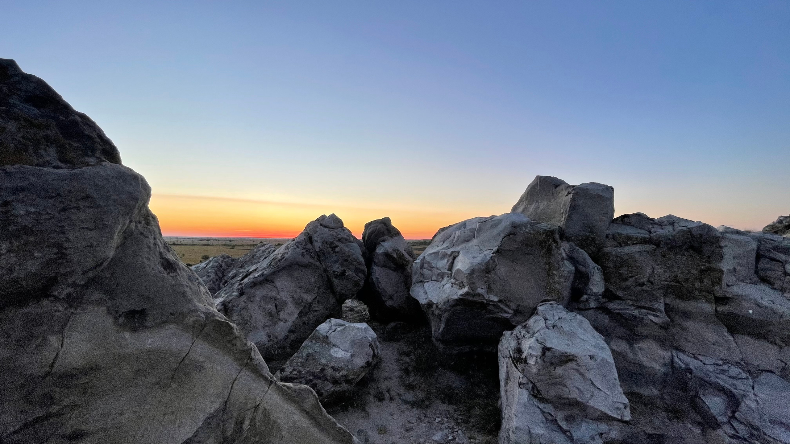 11 503 Скалы. ВИЗУАЛЬНЫЕ И ЗВУКОВЫЕ РЕШЕНИЯ ДЛЯ БИЗНЕСА И СЪЁМОК ТЕЛЕТЕЛА