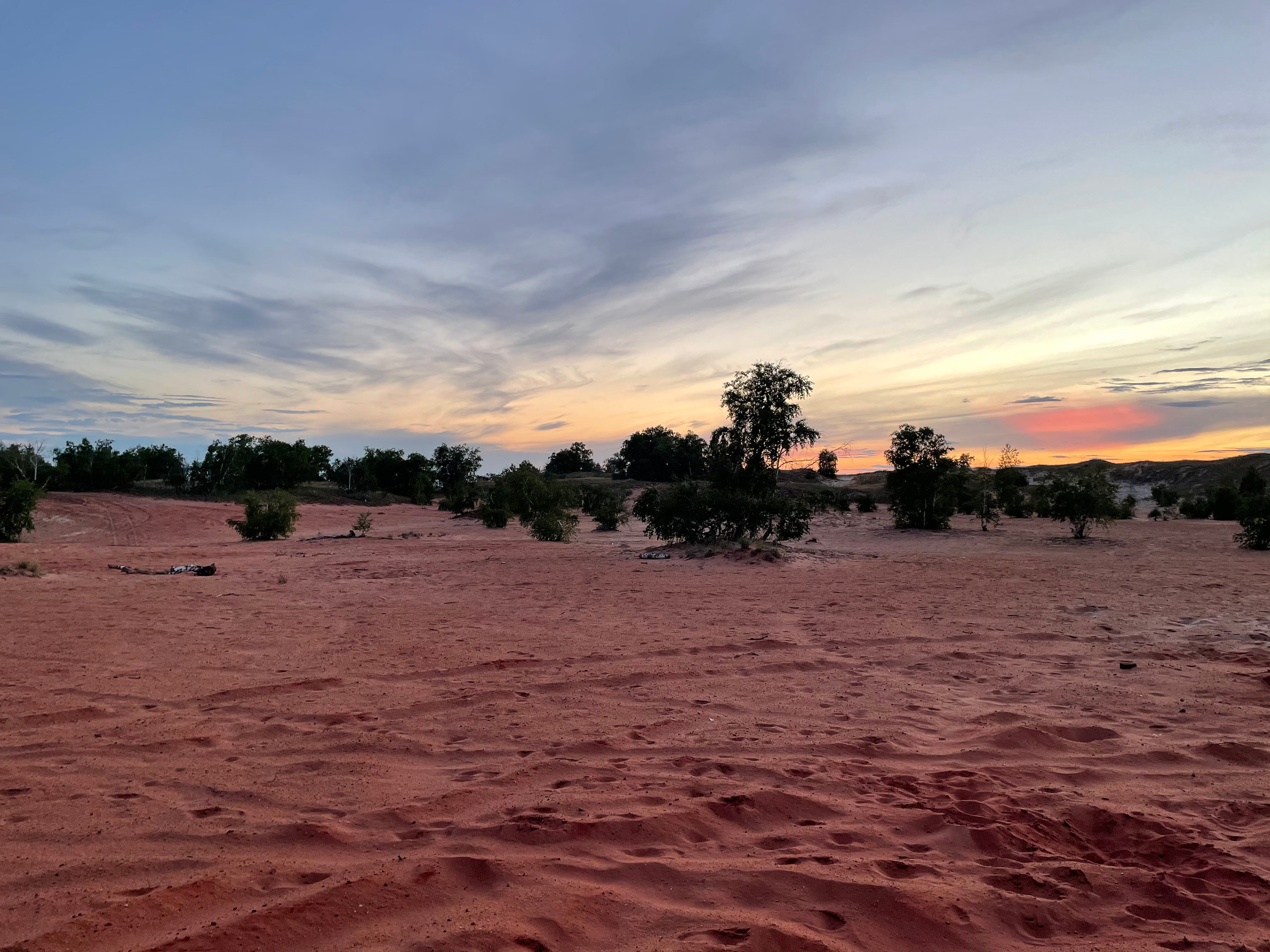 10 950 Пески красные. «Марс». ВИЗУАЛЬНЫЕ И ЗВУКОВЫЕ РЕШЕНИЯ ДЛЯ БИЗНЕСА И СЪЁМОК ТЕЛЕТЕЛА