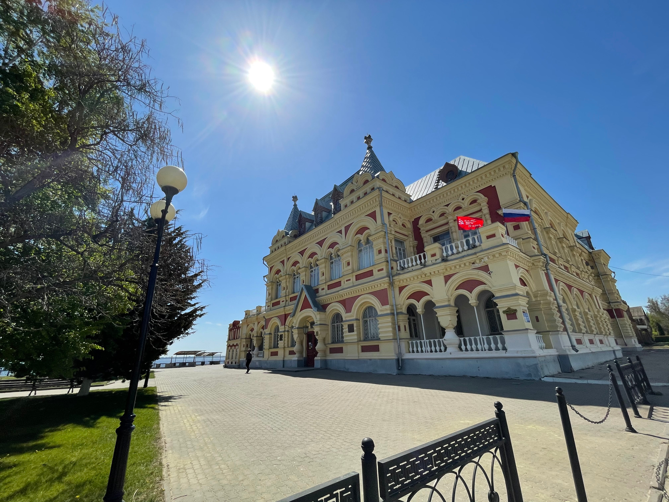 20 000 Земский дом. ВИЗУАЛЬНЫЕ И ЗВУКОВЫЕ РЕШЕНИЯ ДЛЯ БИЗНЕСА И СЪЁМОК ТЕЛЕТЕЛА