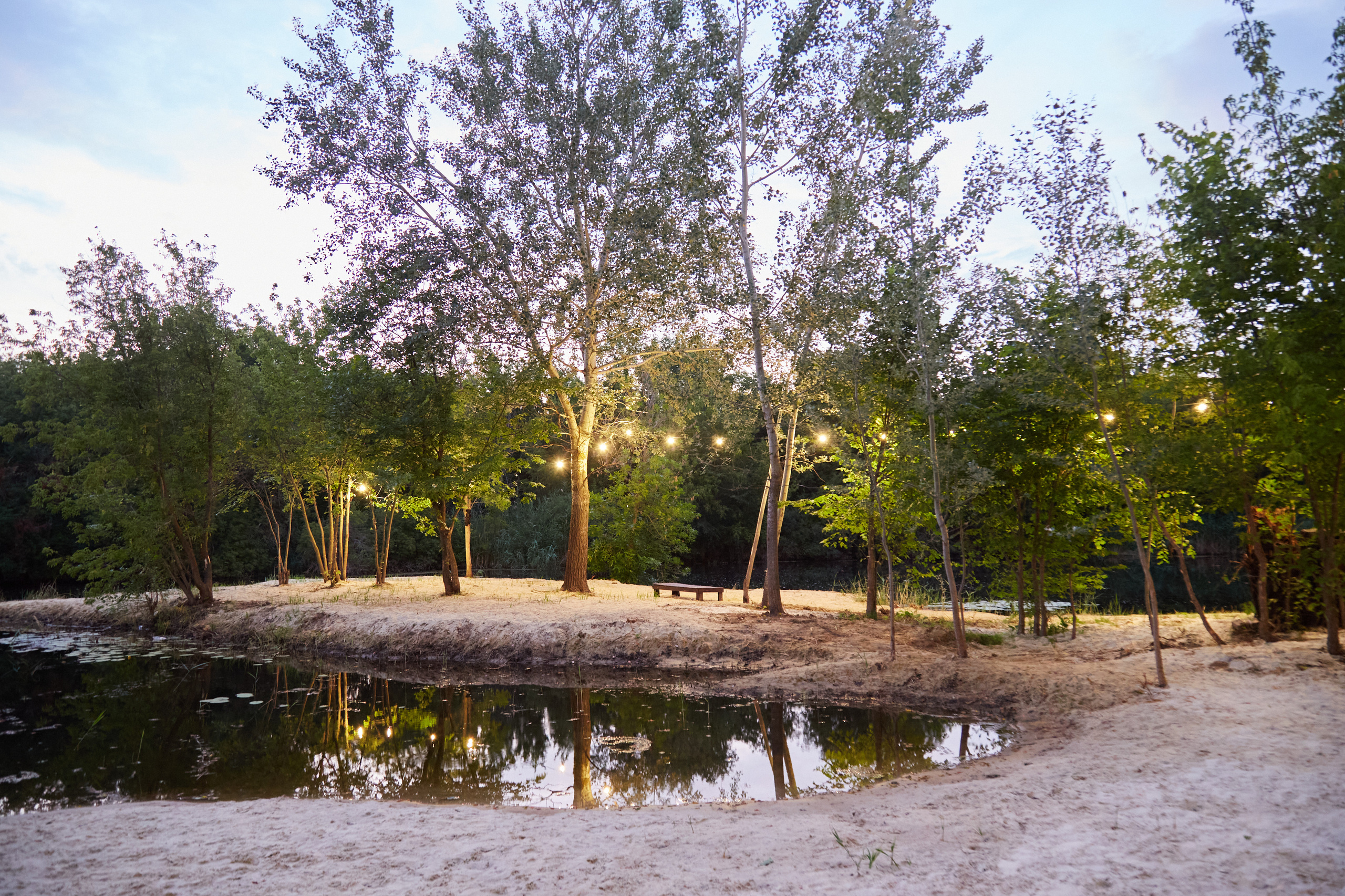 10 011 Берег. ВИЗУАЛЬНЫЕ И ЗВУКОВЫЕ РЕШЕНИЯ ДЛЯ БИЗНЕСА И СЪЁМОК ТЕЛЕТЕЛА