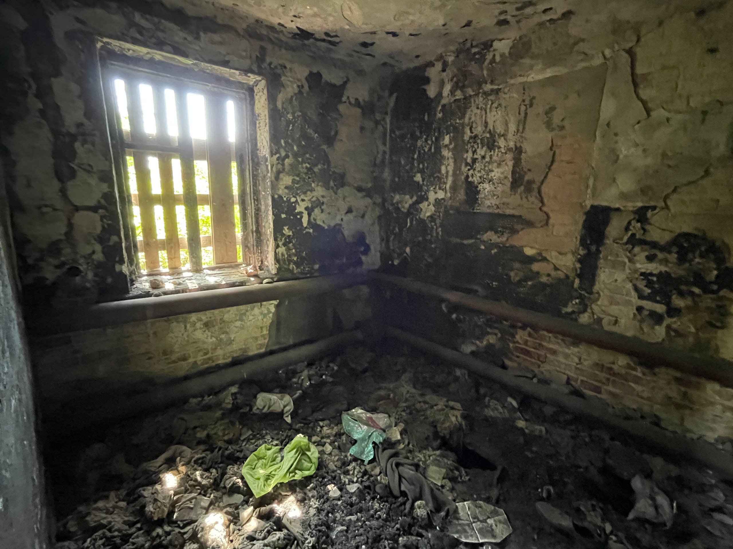 20 100 Заброшенное здание. ВИЗУАЛЬНЫЕ И ЗВУКОВЫЕ РЕШЕНИЯ ДЛЯ БИЗНЕСА И СЪЁМОК ТЕЛЕТЕЛА