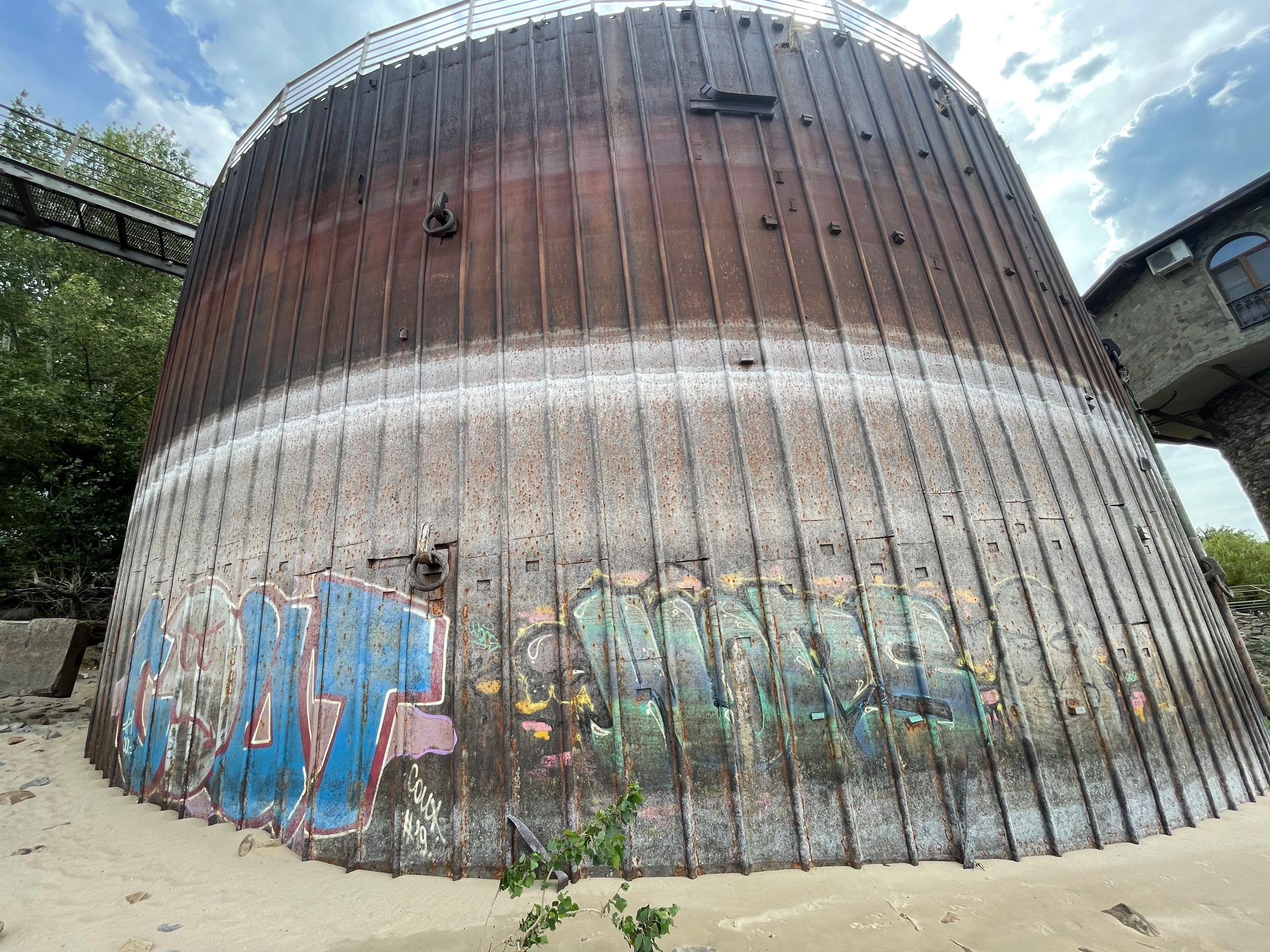 20 700 Бочка и башня. ВИЗУАЛЬНЫЕ И ЗВУКОВЫЕ РЕШЕНИЯ ДЛЯ БИЗНЕСА И СЪЁМОК ТЕЛЕТЕЛА