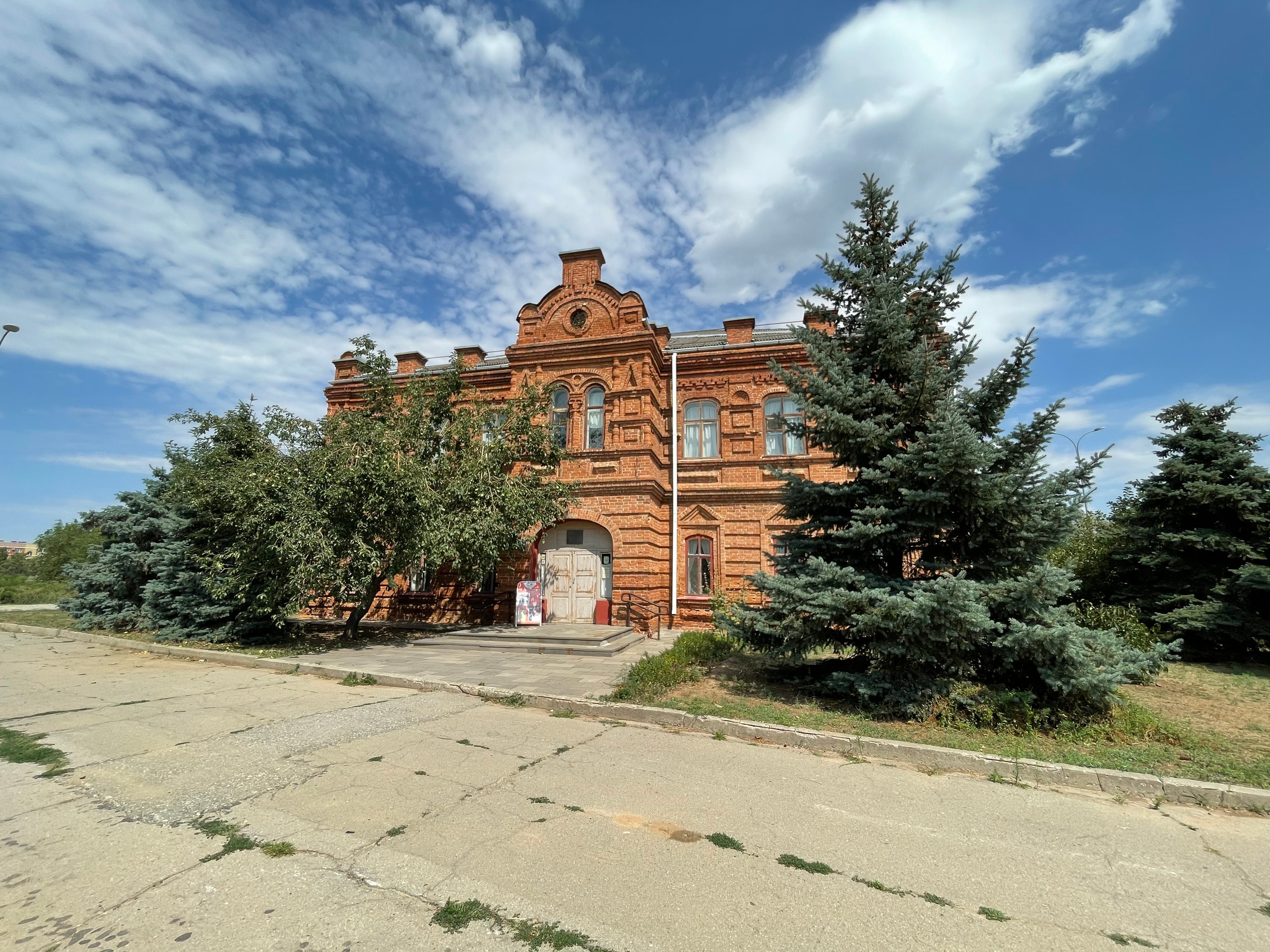 20 008 Картинная галерея. ВИЗУАЛЬНЫЕ И ЗВУКОВЫЕ РЕШЕНИЯ ДЛЯ БИЗНЕСА И СЪЁМОК ТЕЛЕТЕЛА