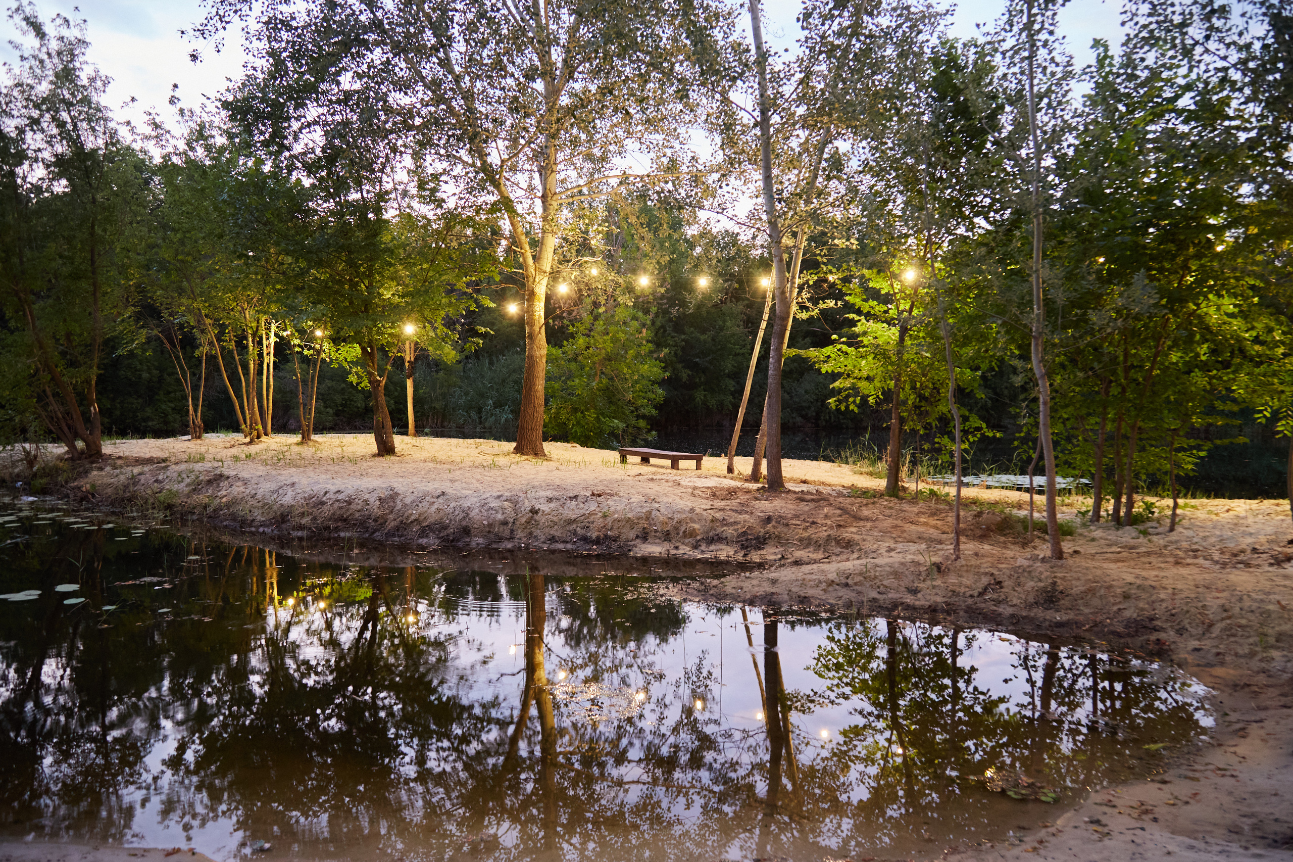 10 011 Берег. ВИЗУАЛЬНЫЕ И ЗВУКОВЫЕ РЕШЕНИЯ ДЛЯ БИЗНЕСА И СЪЁМОК ТЕЛЕТЕЛА