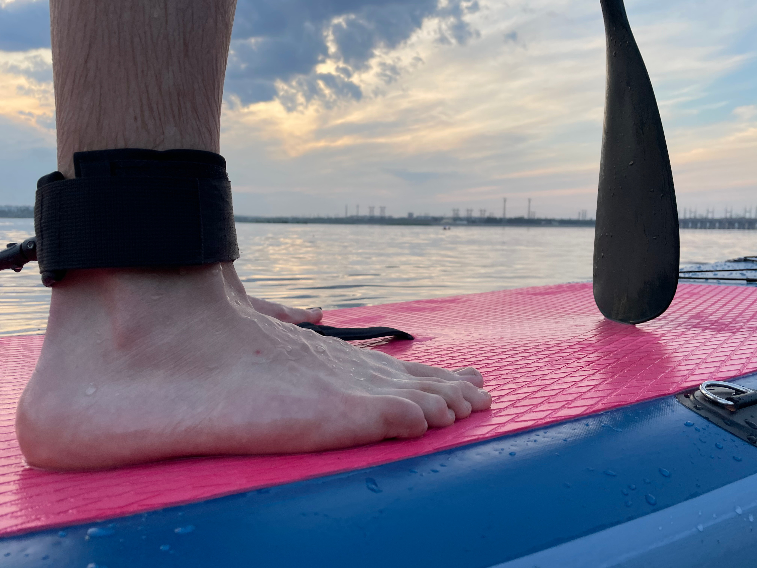 На воде 30015. ВИЗУАЛЬНЫЕ И ЗВУКОВЫЕ РЕШЕНИЯ ДЛЯ БИЗНЕСА И СЪЁМОК ТЕЛЕТЕЛА