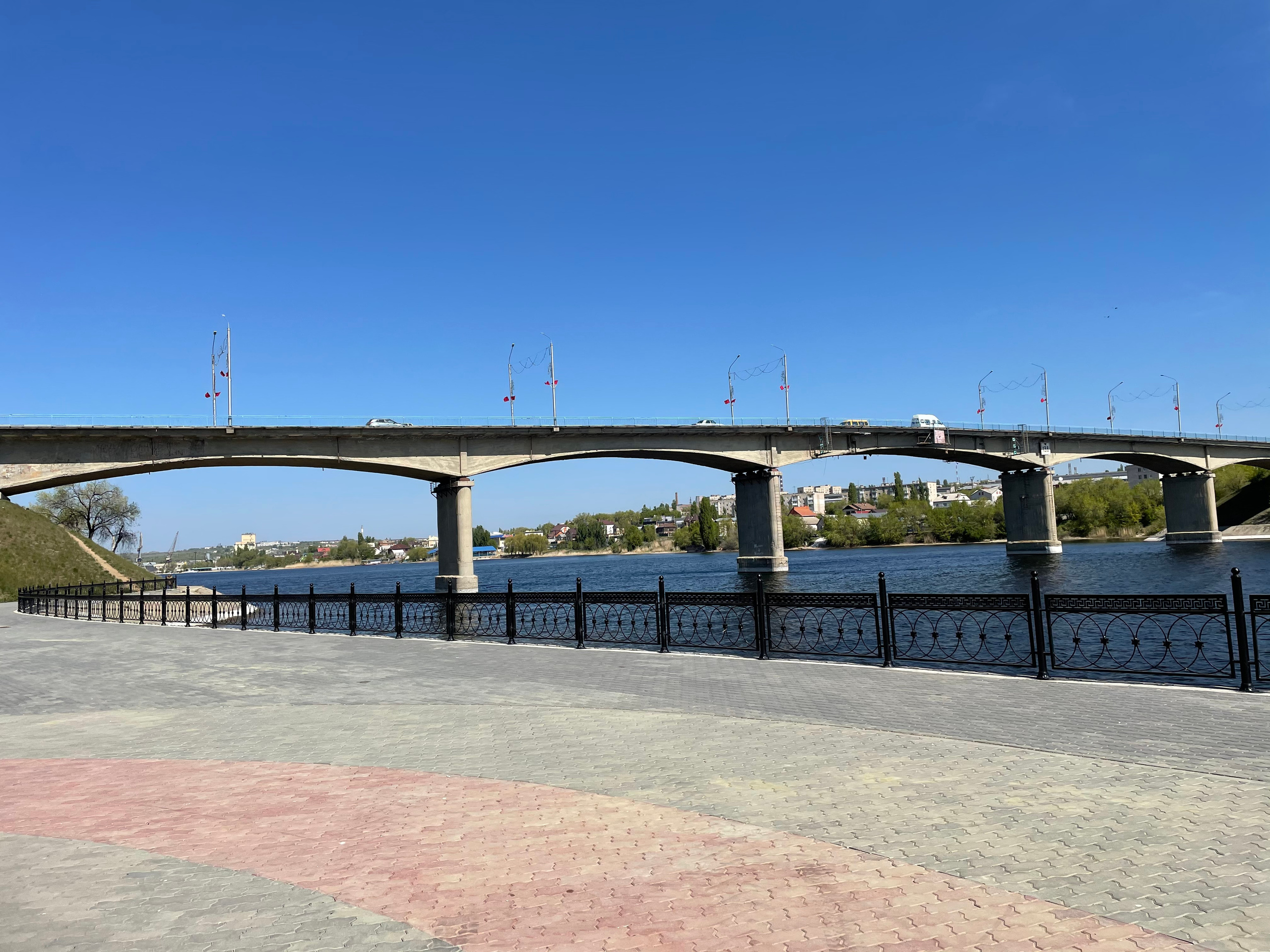 20 500 Мост день. ВИЗУАЛЬНЫЕ И ЗВУКОВЫЕ РЕШЕНИЯ ДЛЯ БИЗНЕСА И СЪЁМОК ТЕЛЕТЕЛА