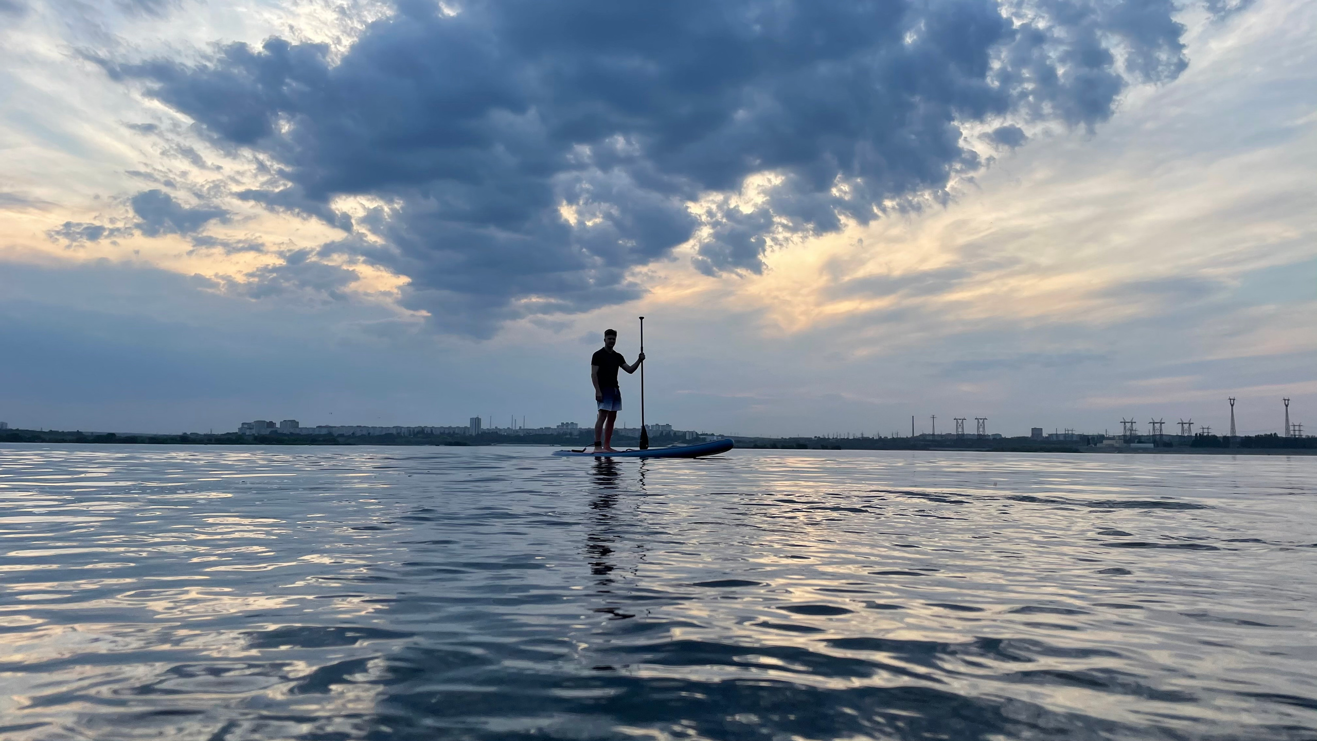 На воде 30008. ВИЗУАЛЬНЫЕ И ЗВУКОВЫЕ РЕШЕНИЯ ДЛЯ БИЗНЕСА И СЪЁМОК ТЕЛЕТЕЛА